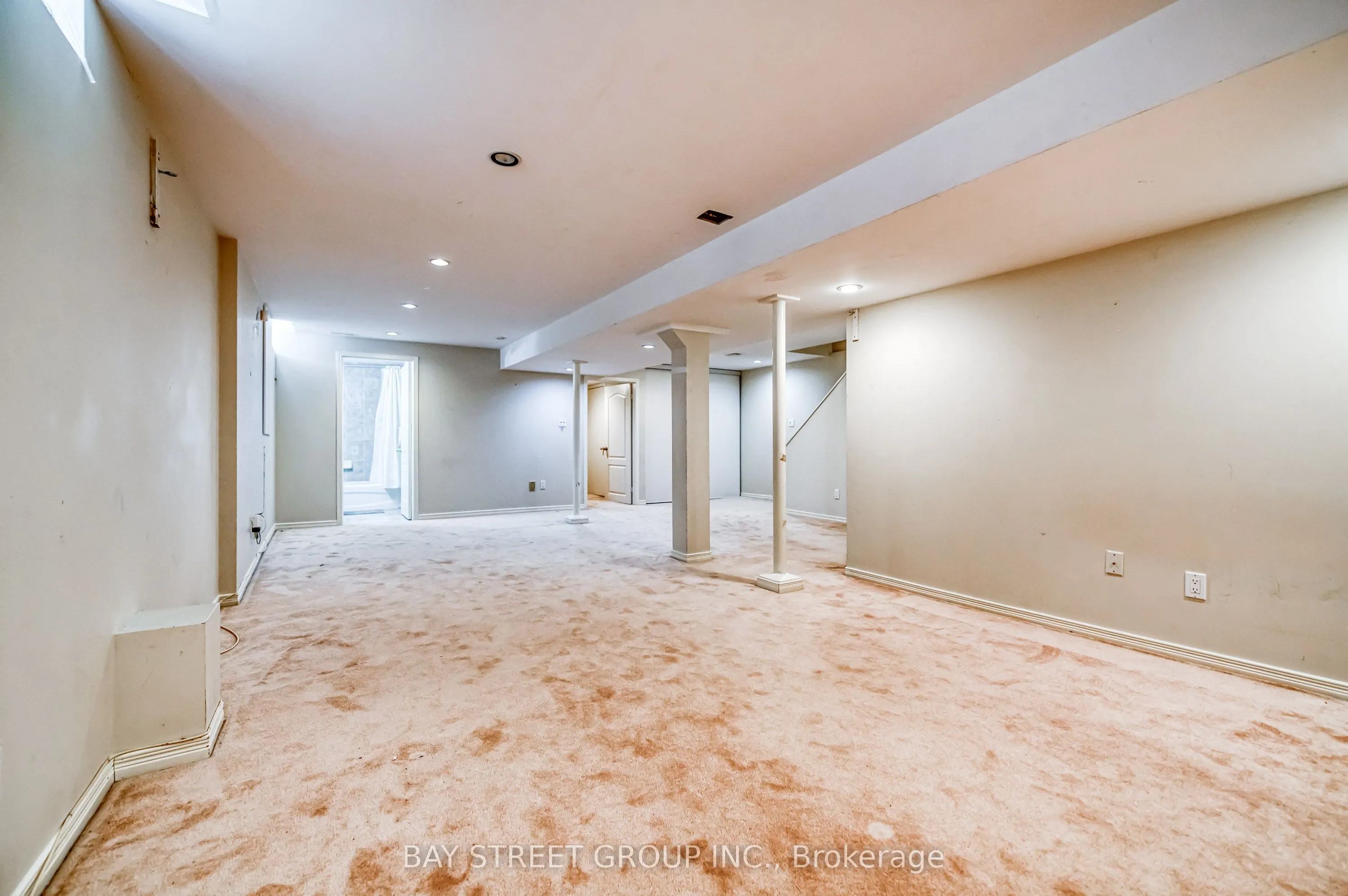15 Glenbury Drive