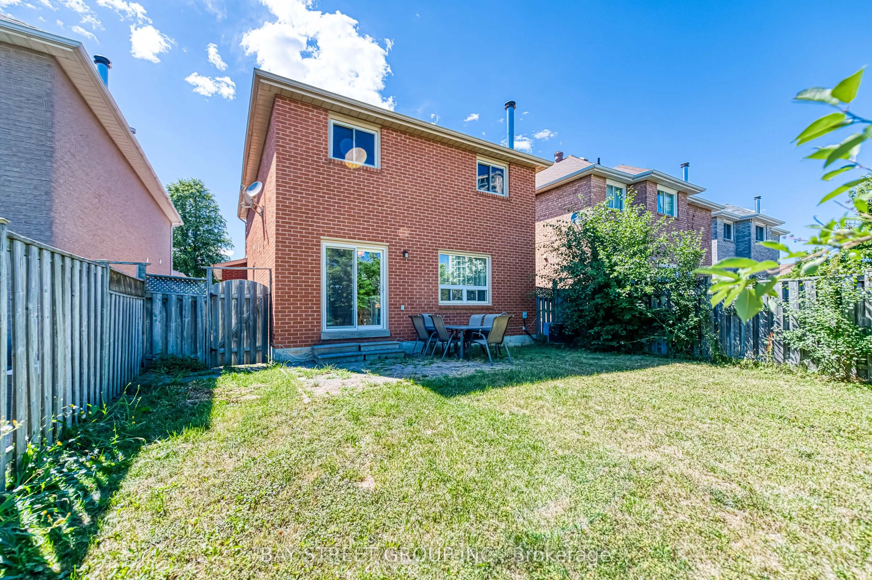 15 Glenbury Drive