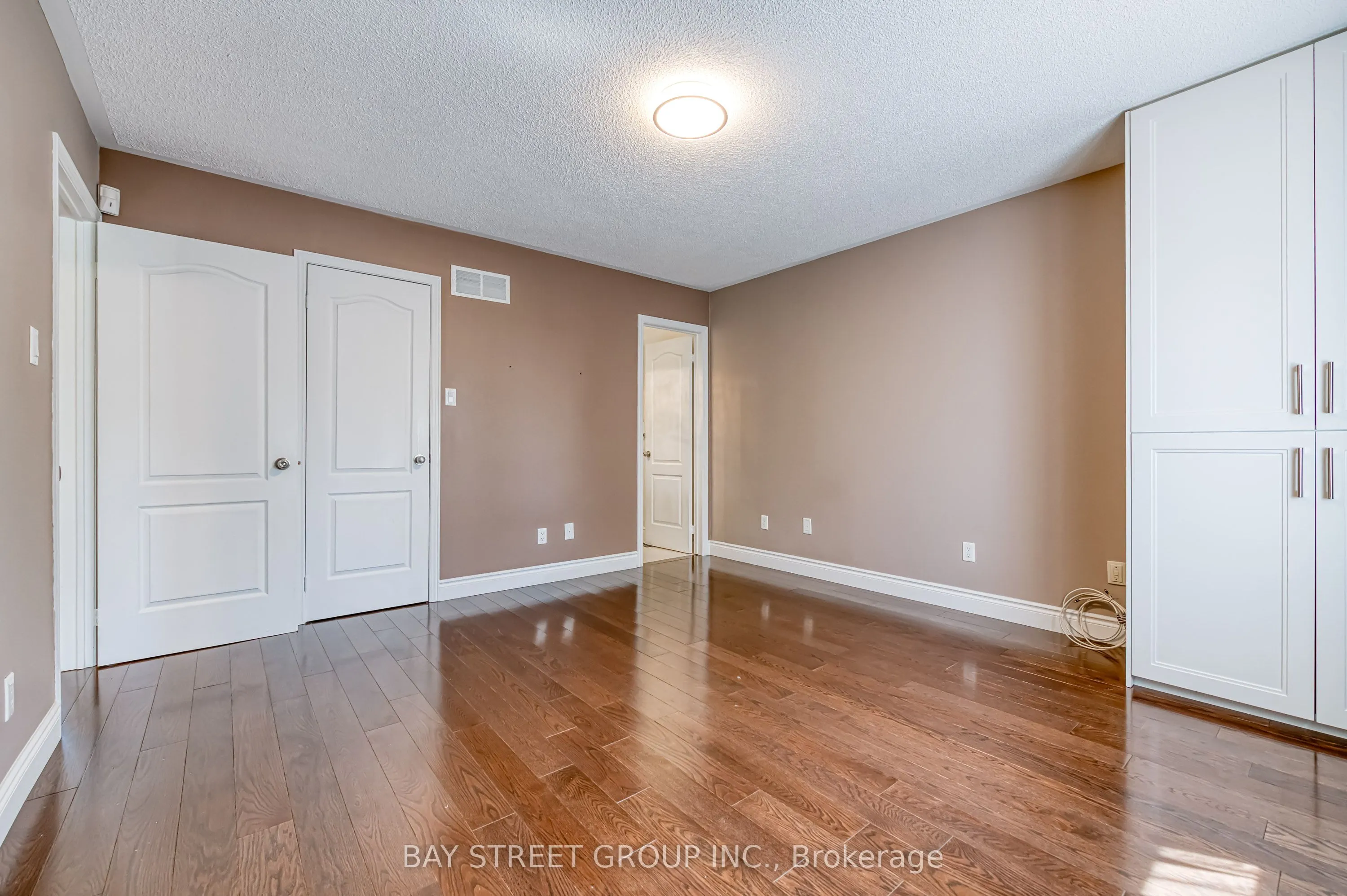 15 Glenbury Drive