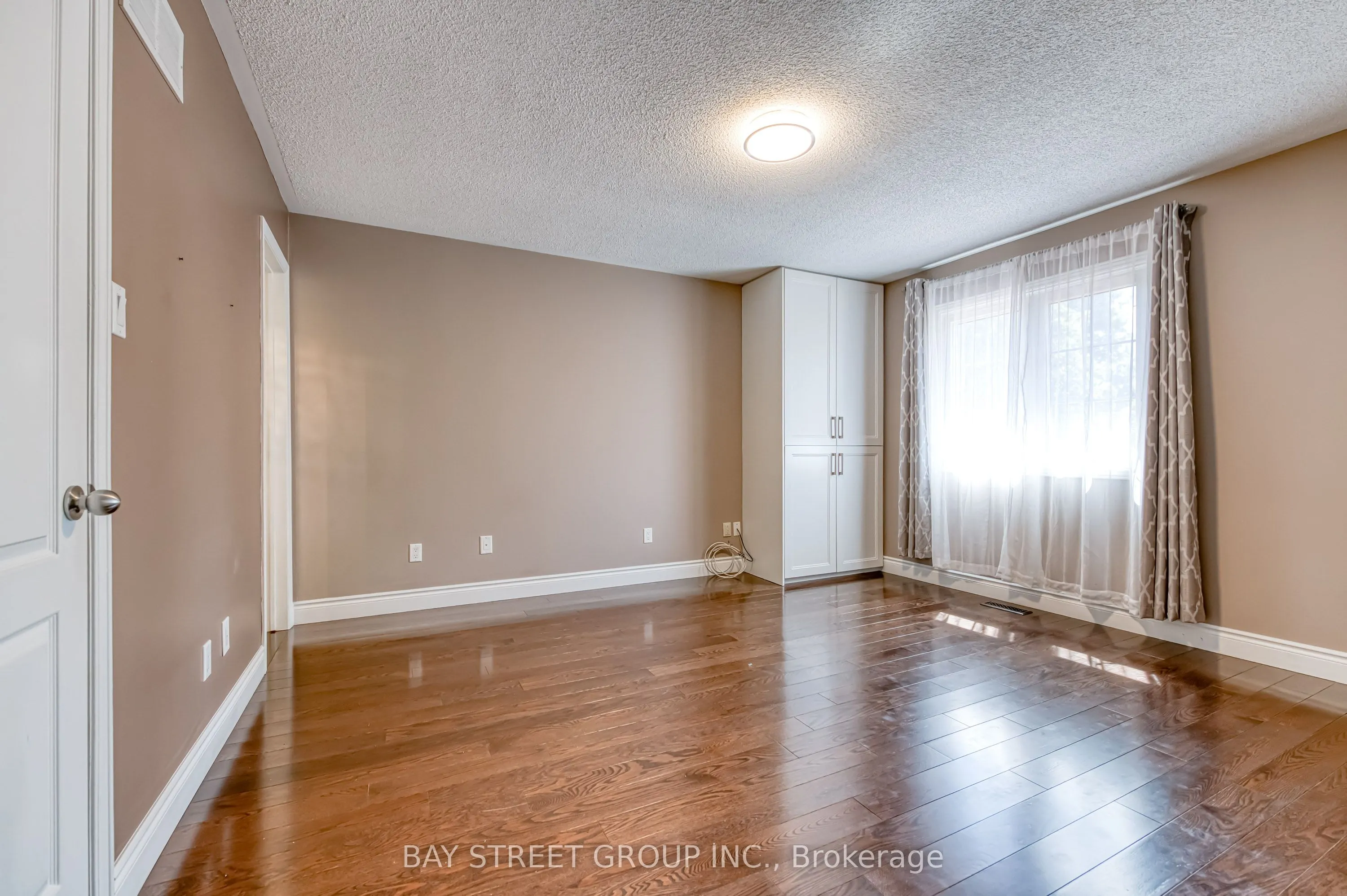 15 Glenbury Drive