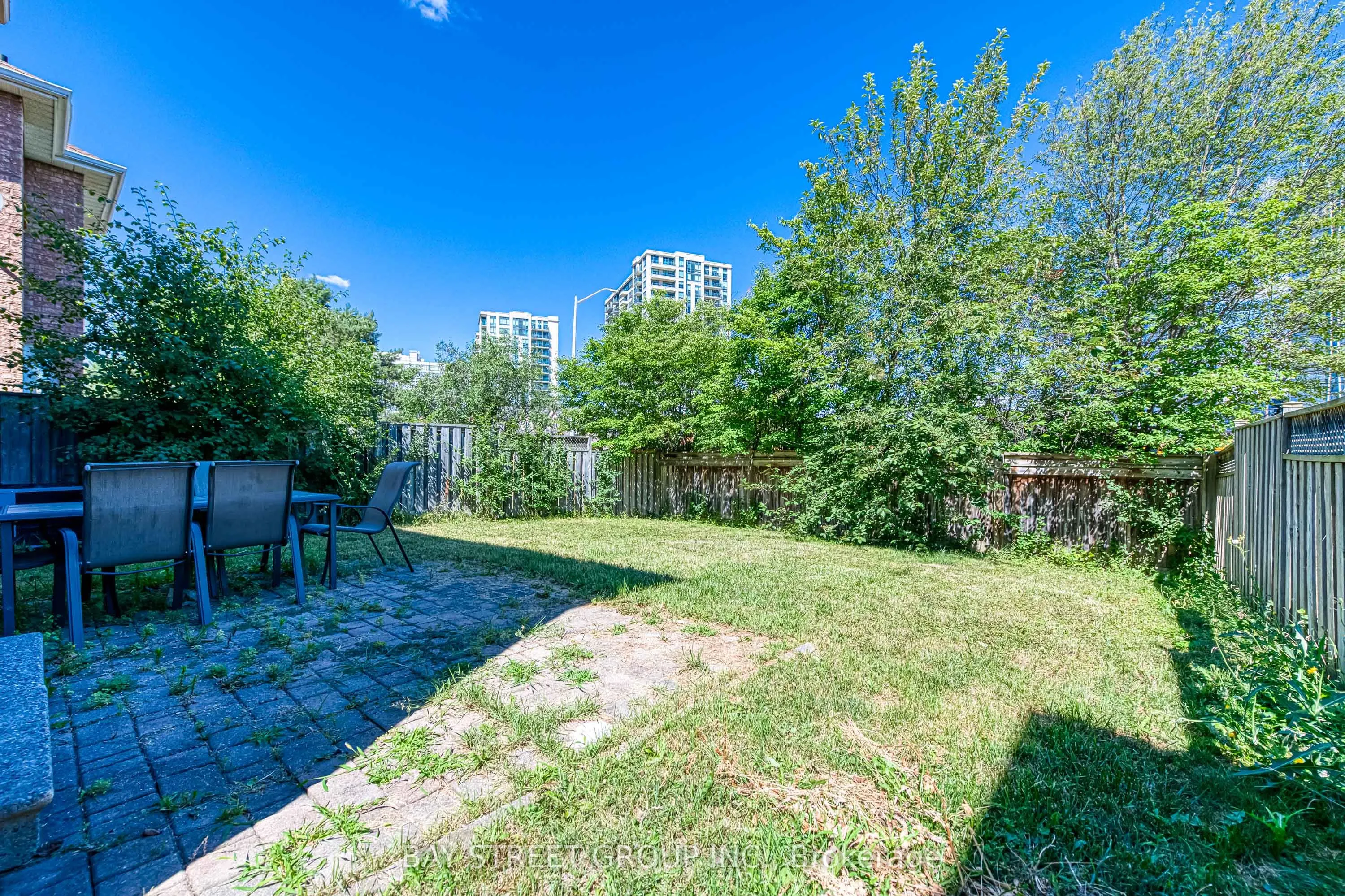 15 Glenbury Drive