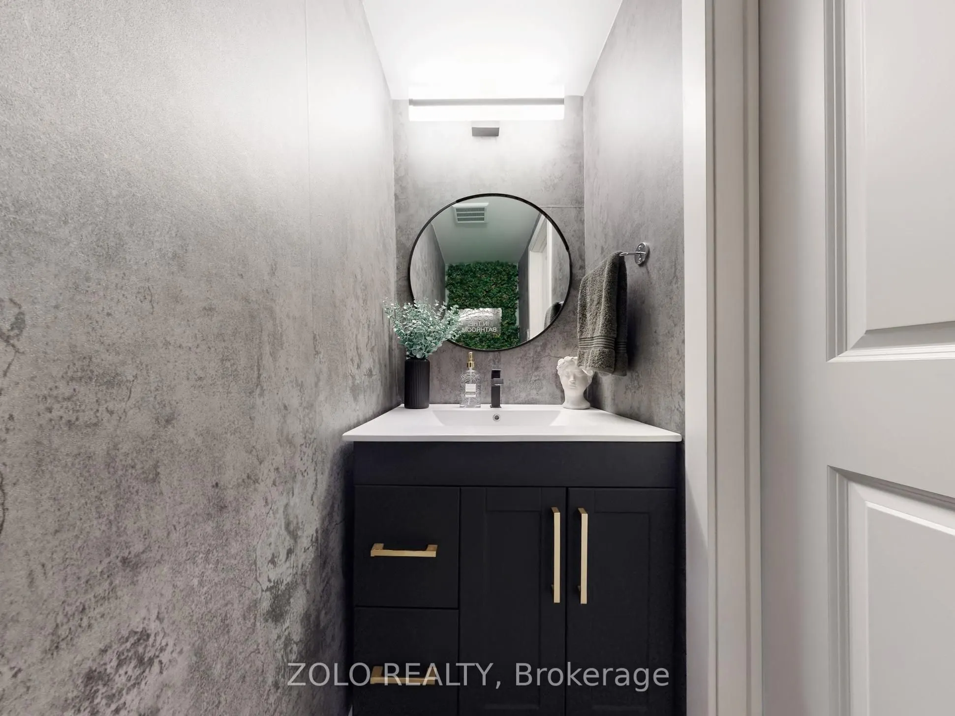 15 Whitaker Way, #322