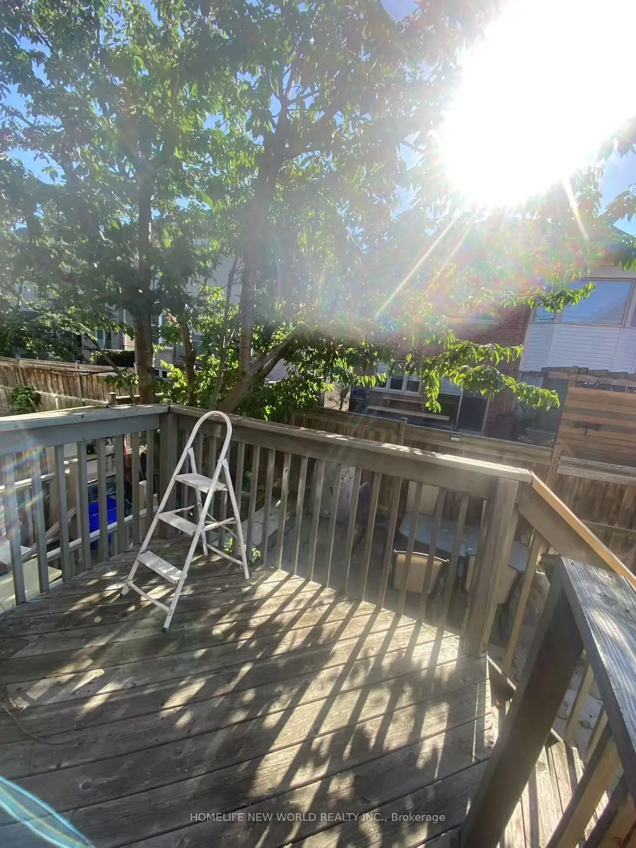 5 RIVINGTON Avenue