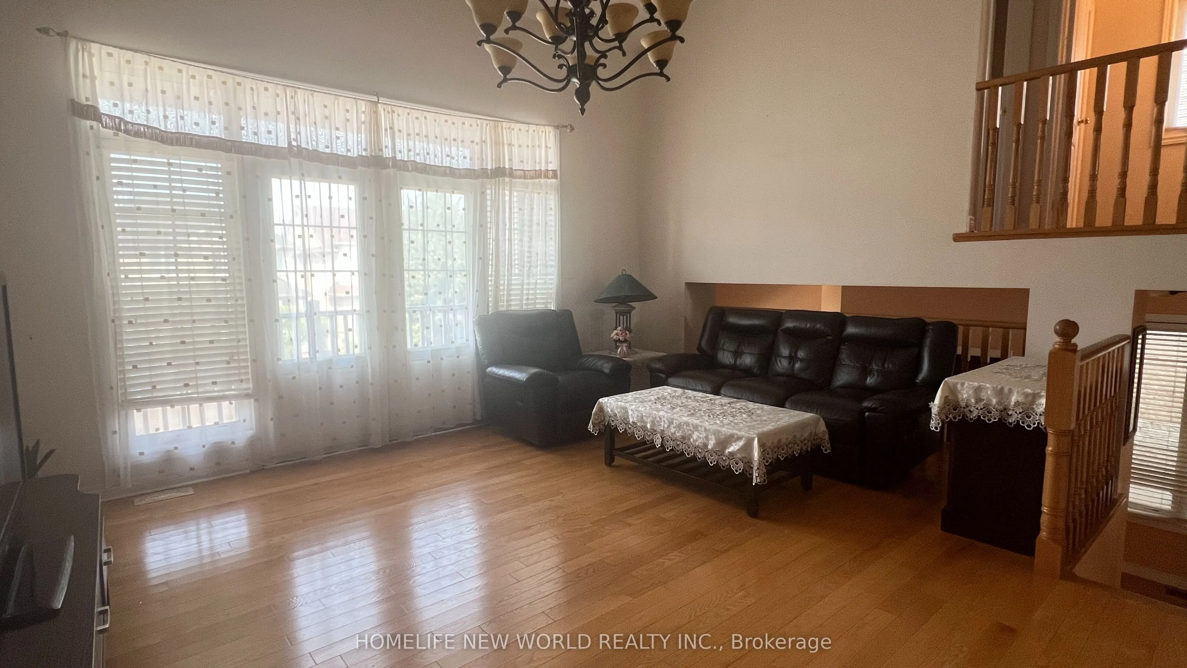 5 RIVINGTON Avenue