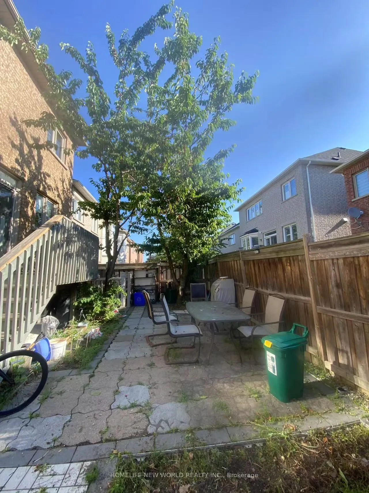 5 RIVINGTON Avenue