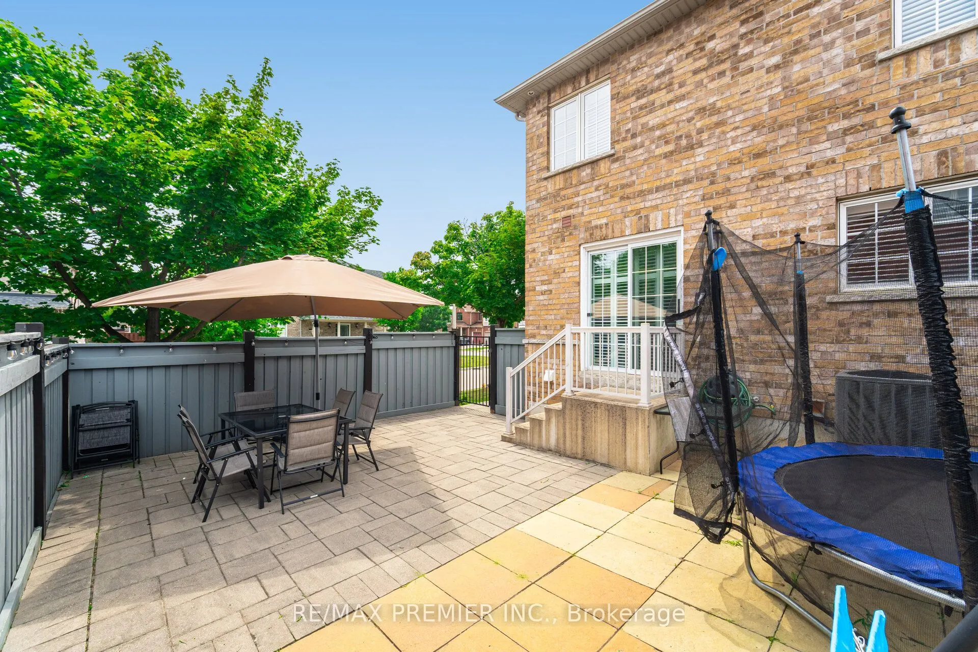 27 Lucerne Drive