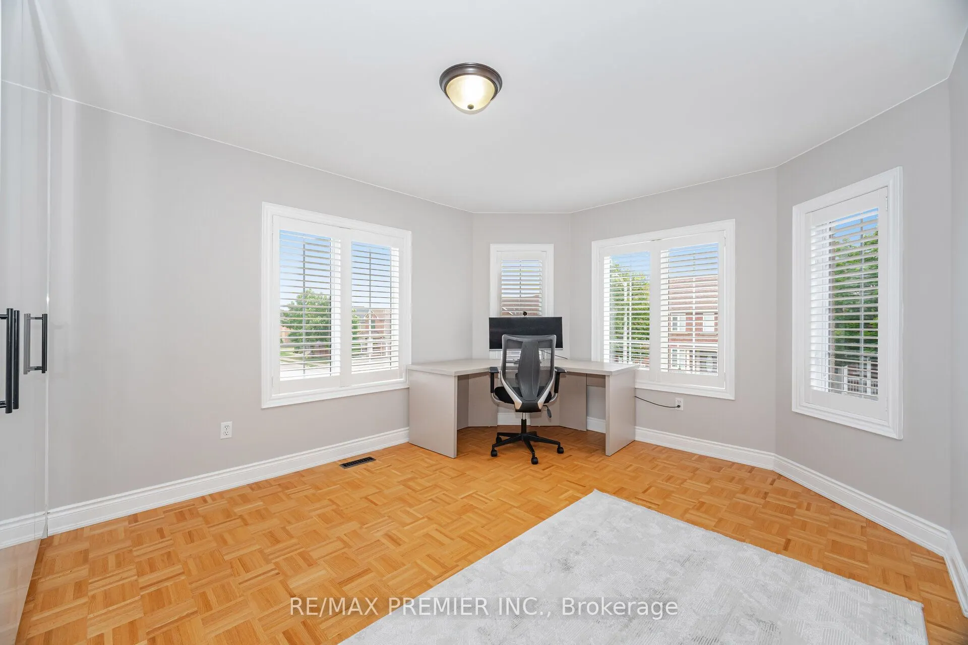 27 Lucerne Drive