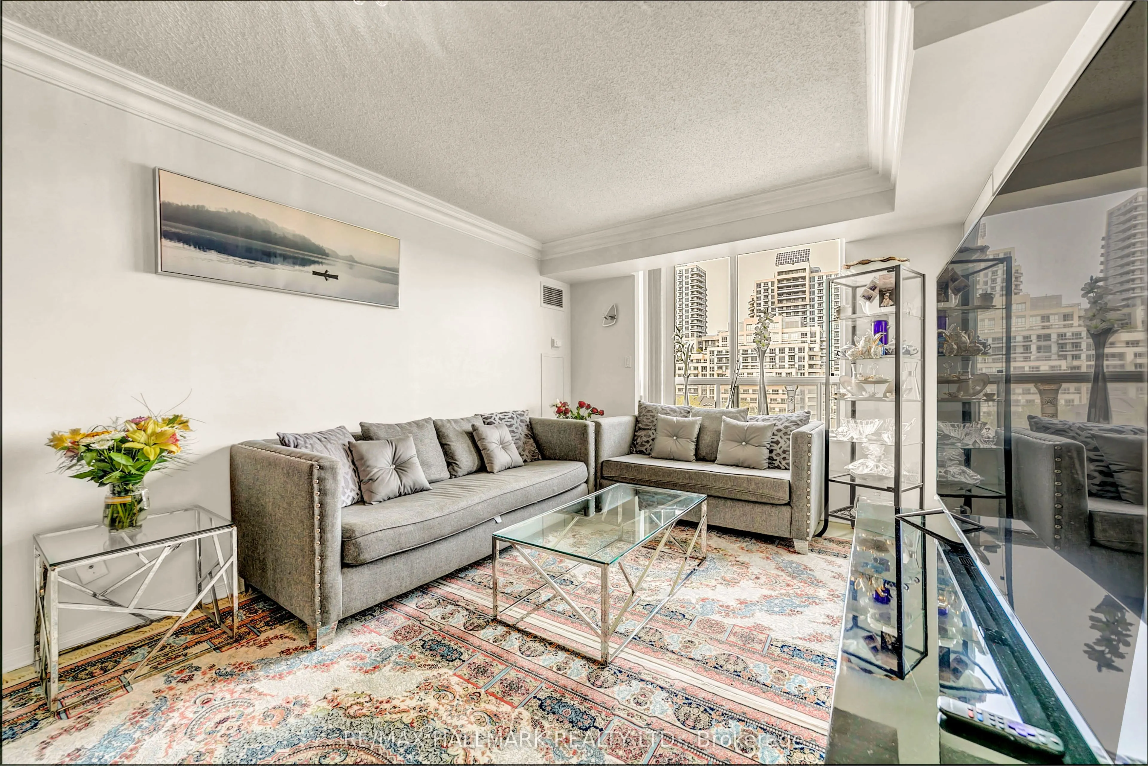 29 Northern Hts Drive N, #615