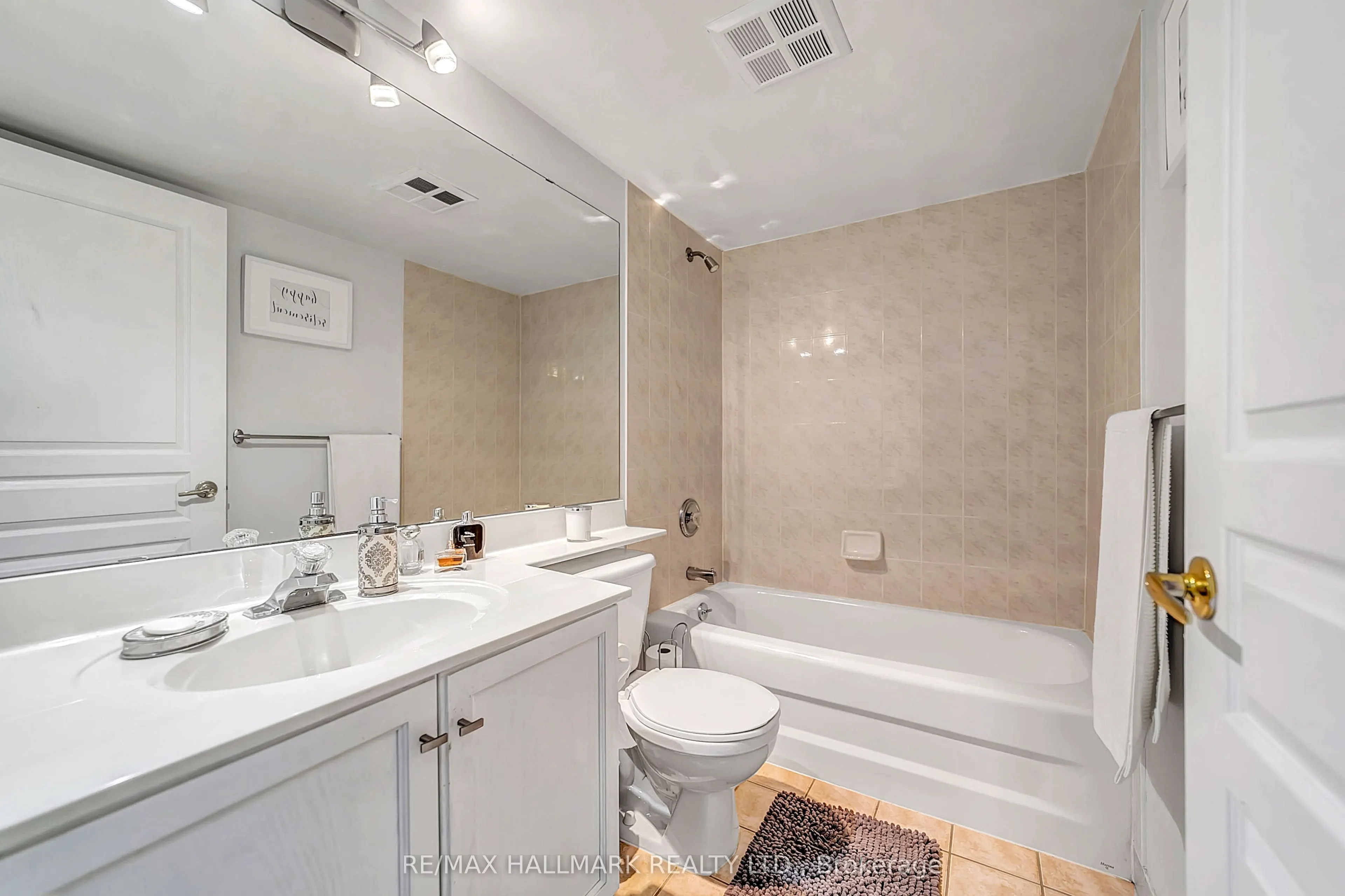 29 Northern Hts Drive N, #615