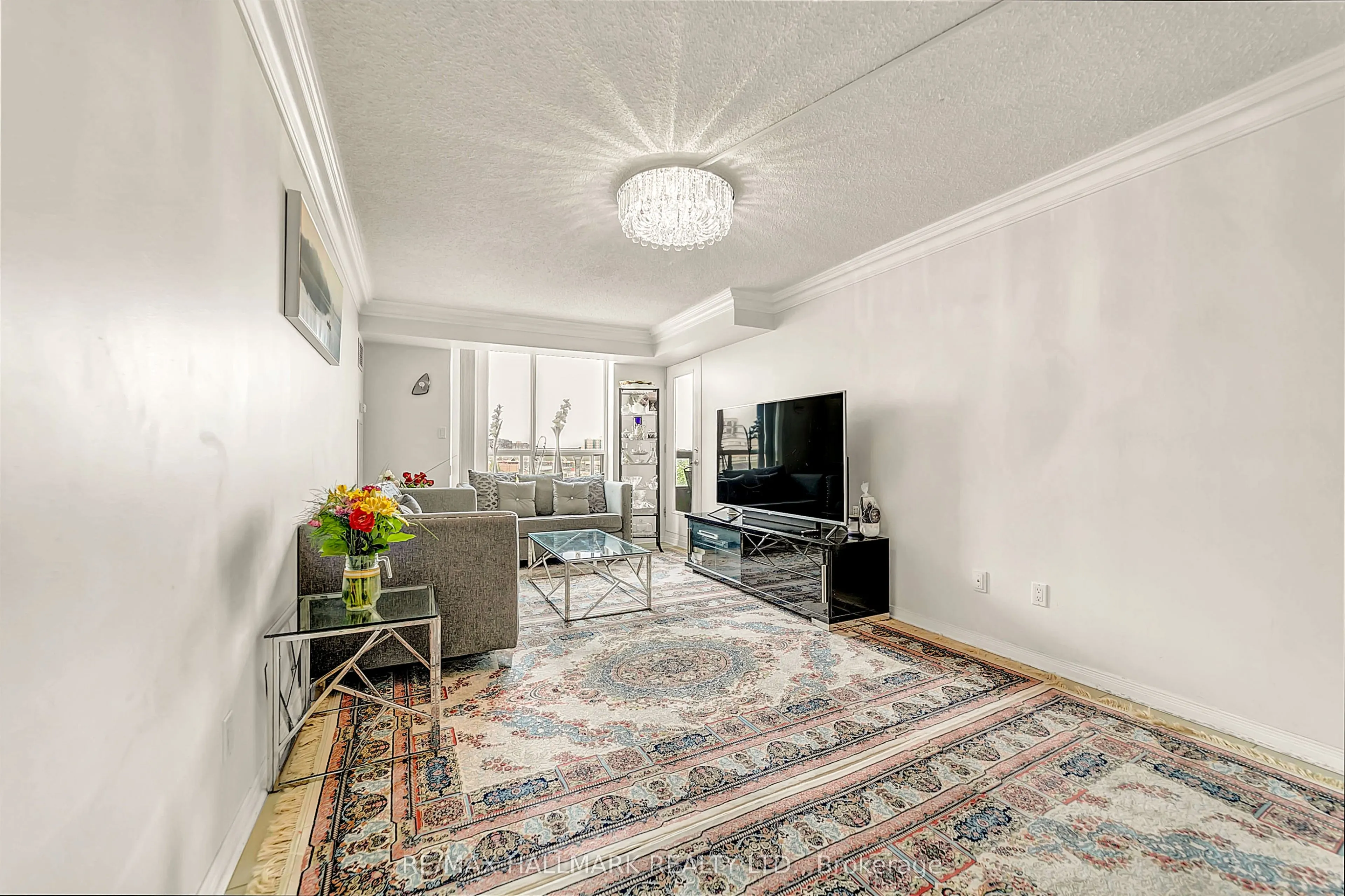 29 Northern Hts Drive N, #615