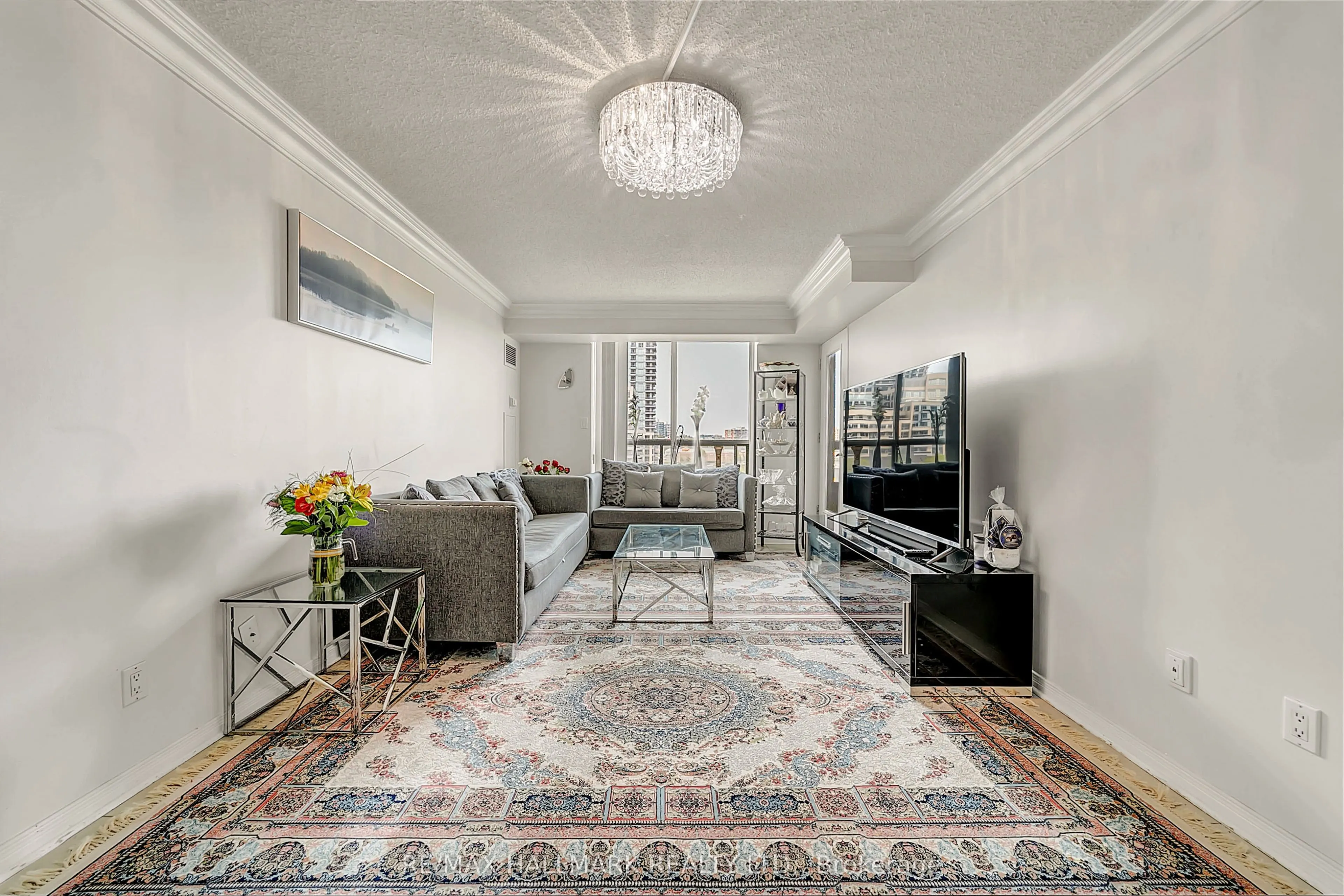 29 Northern Hts Drive N, #615