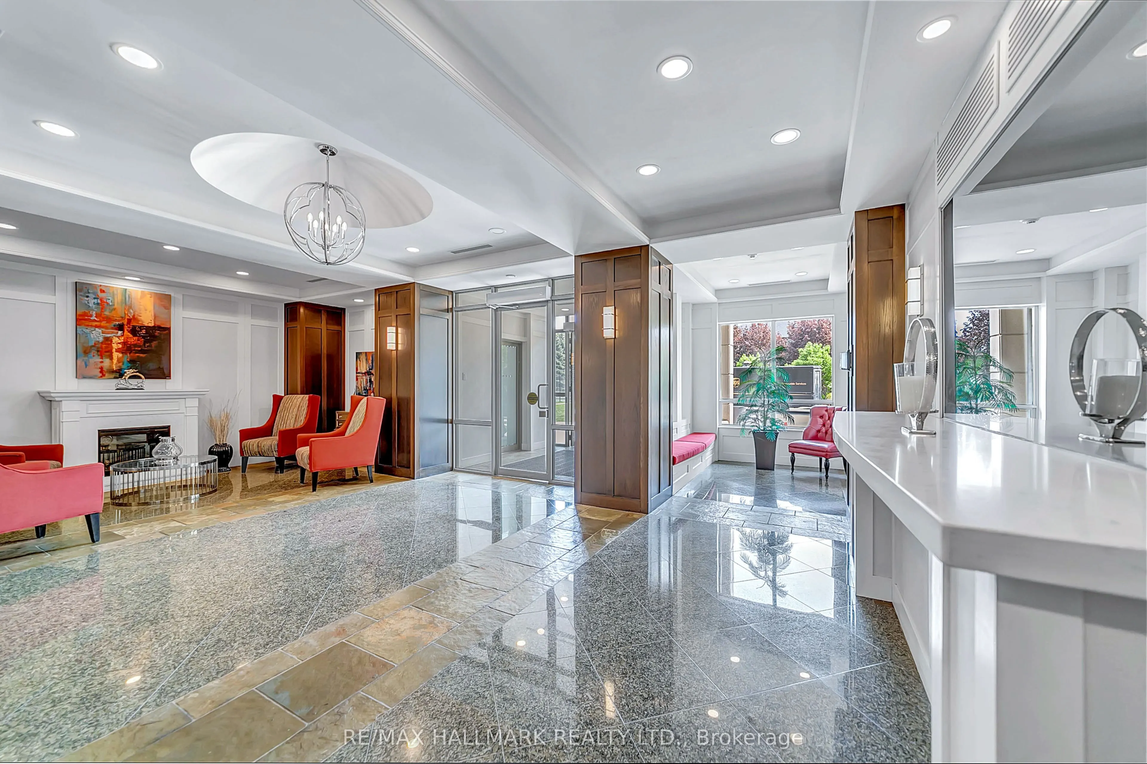 29 Northern Hts Drive N, #615