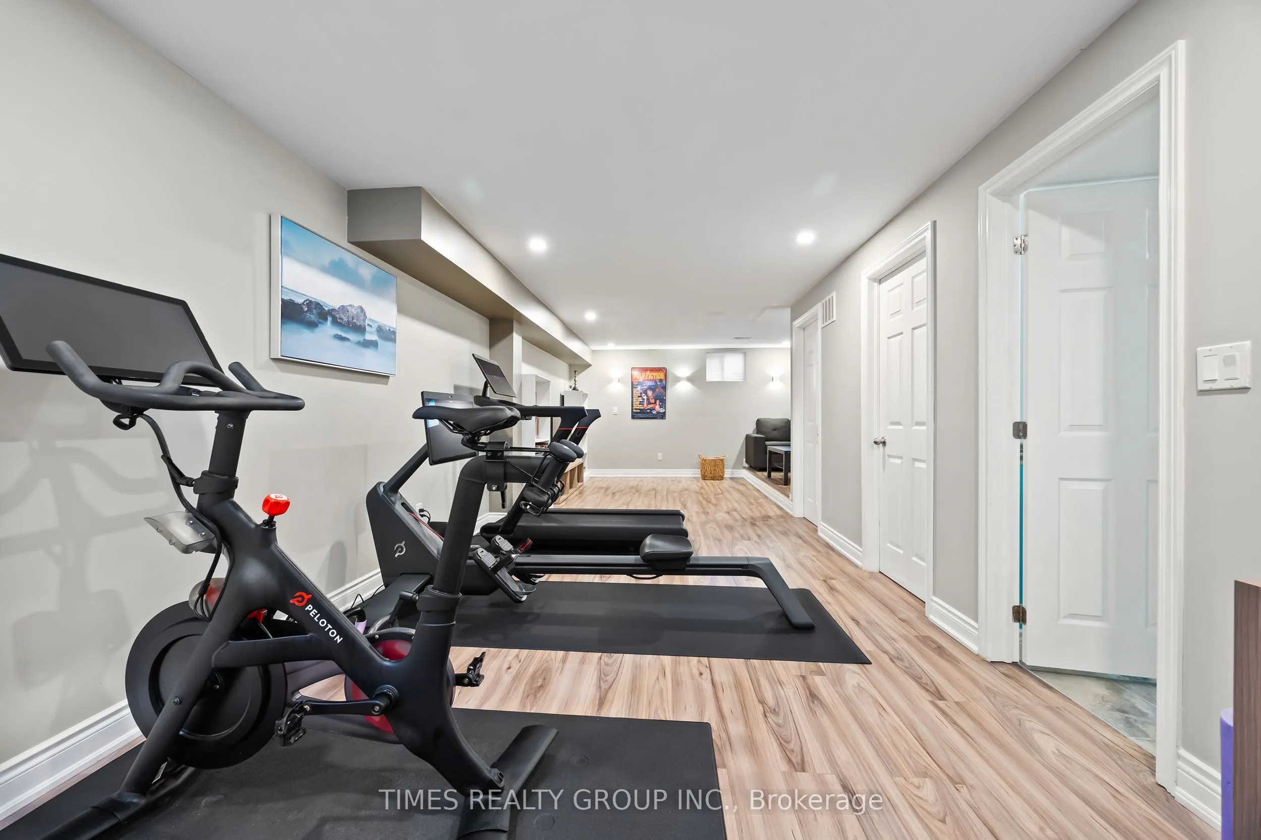 108 Sir Sanford Fleming Way