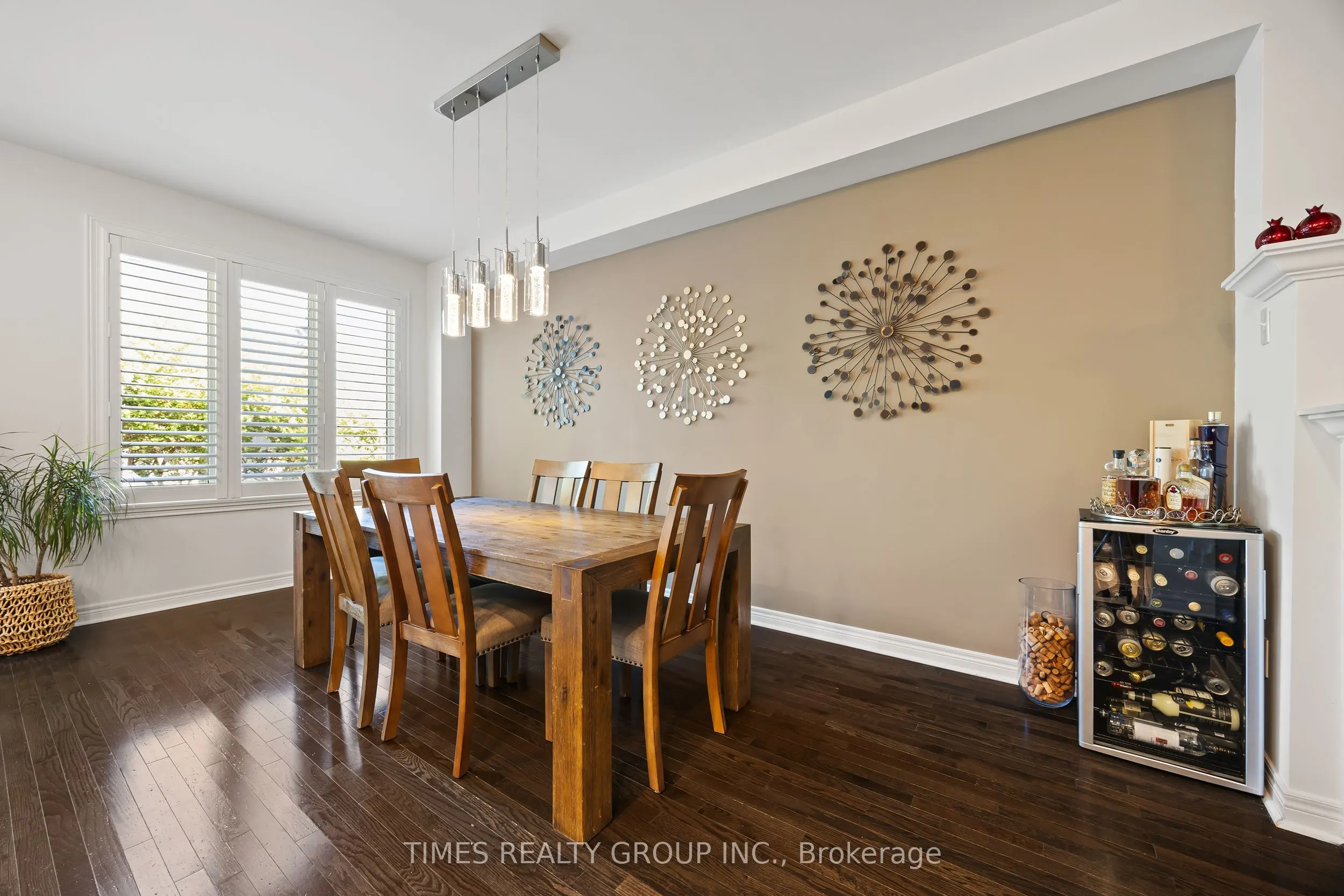 108 Sir Sanford Fleming Way