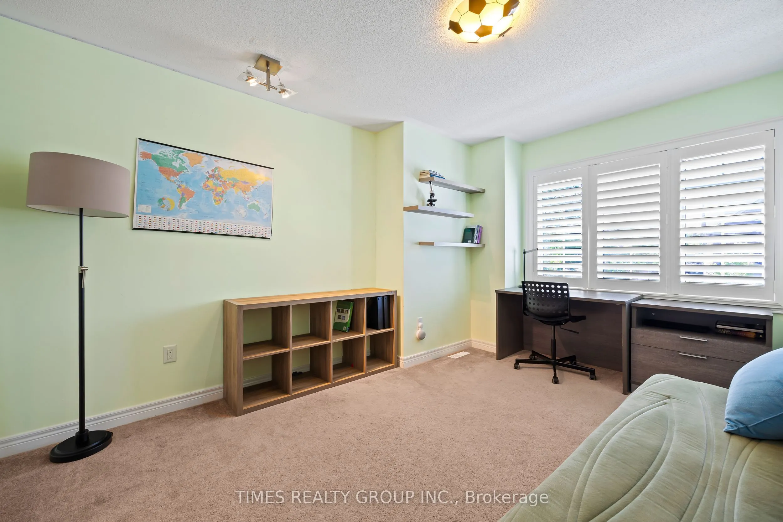 108 Sir Sanford Fleming Way