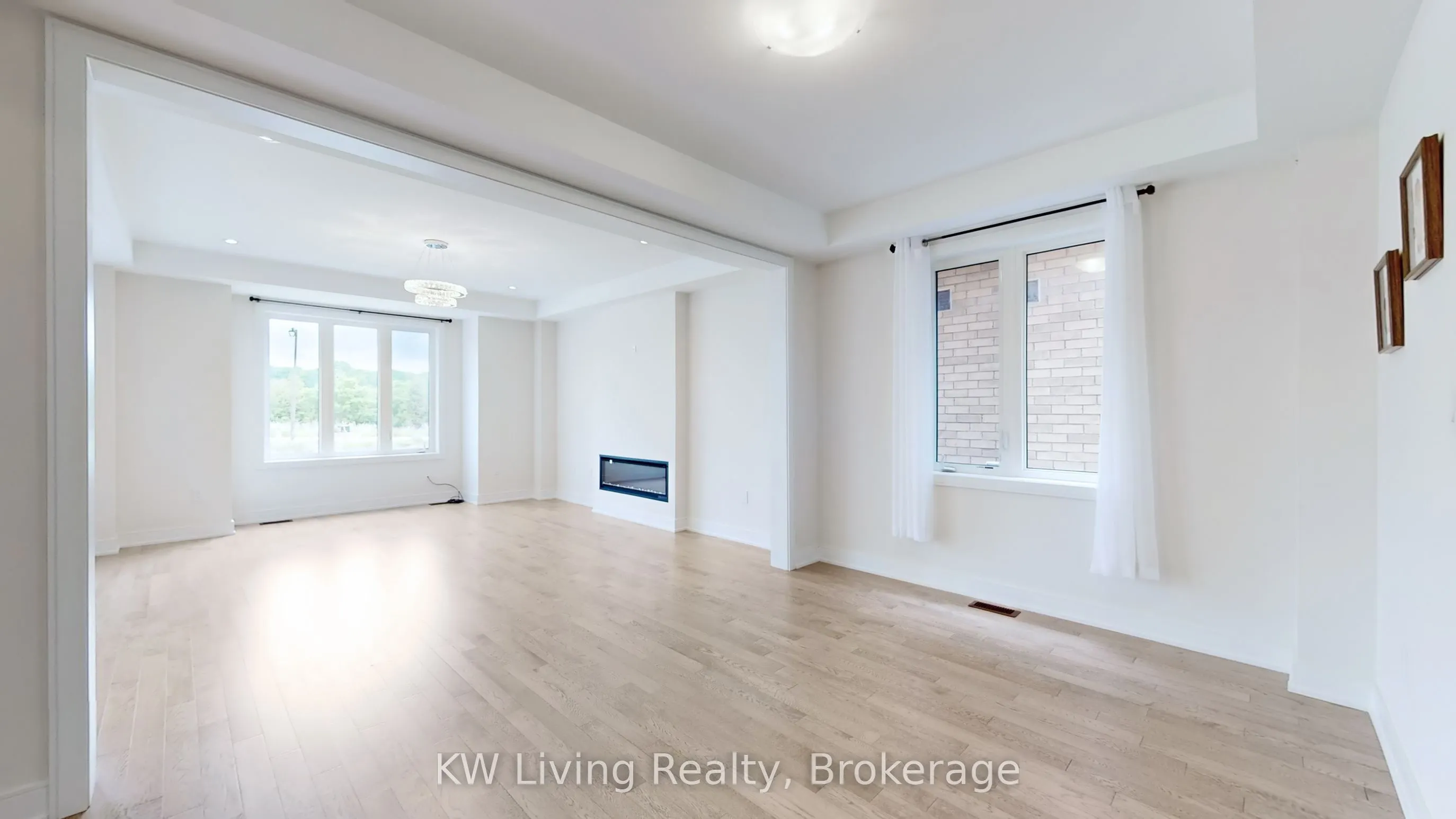 37 Kenneth Rogers Crescent