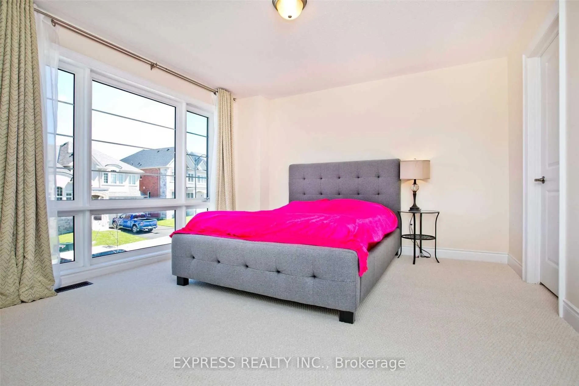 37 Blazing Star Street