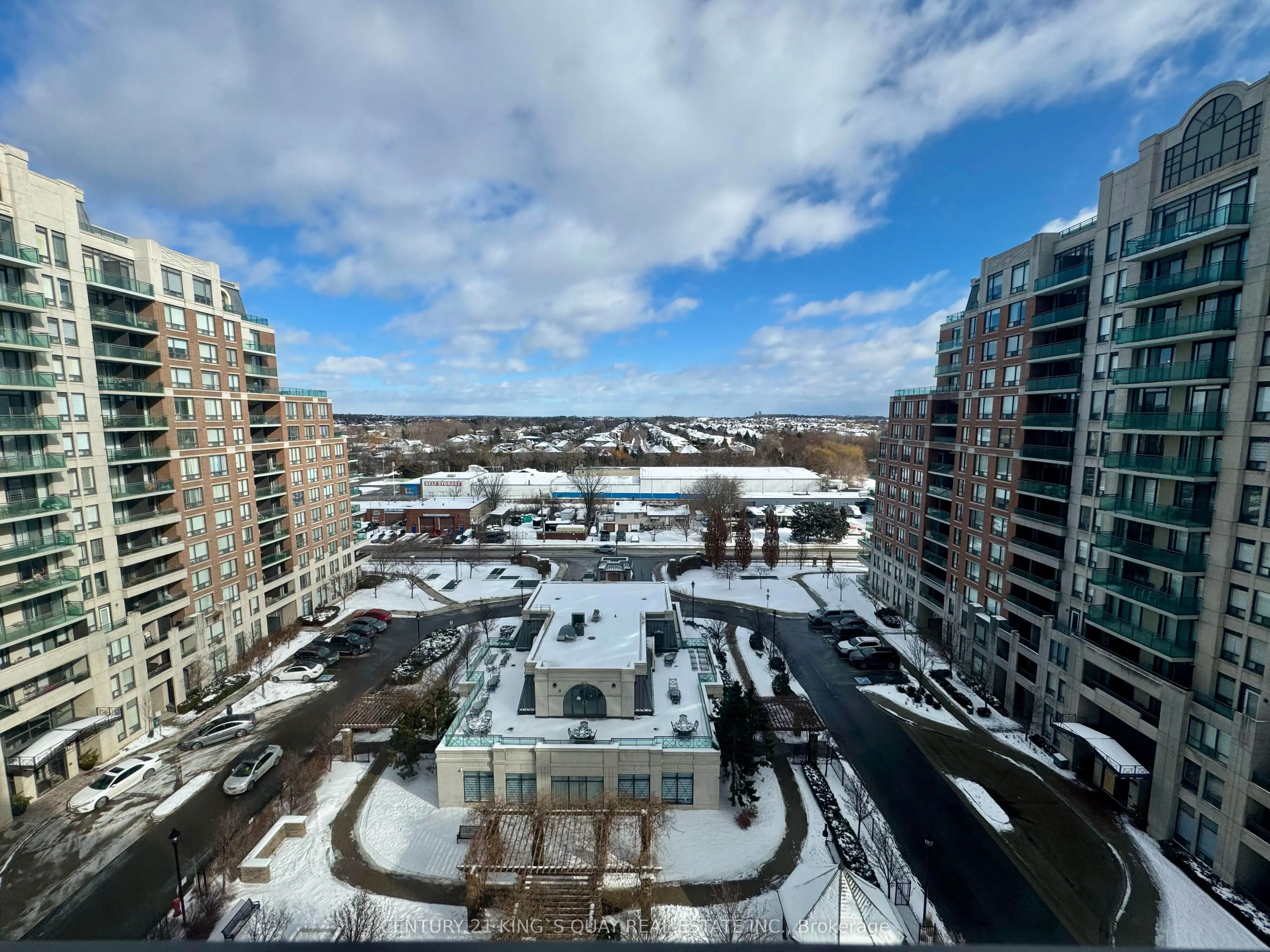 330 Red Maple Road, #1008