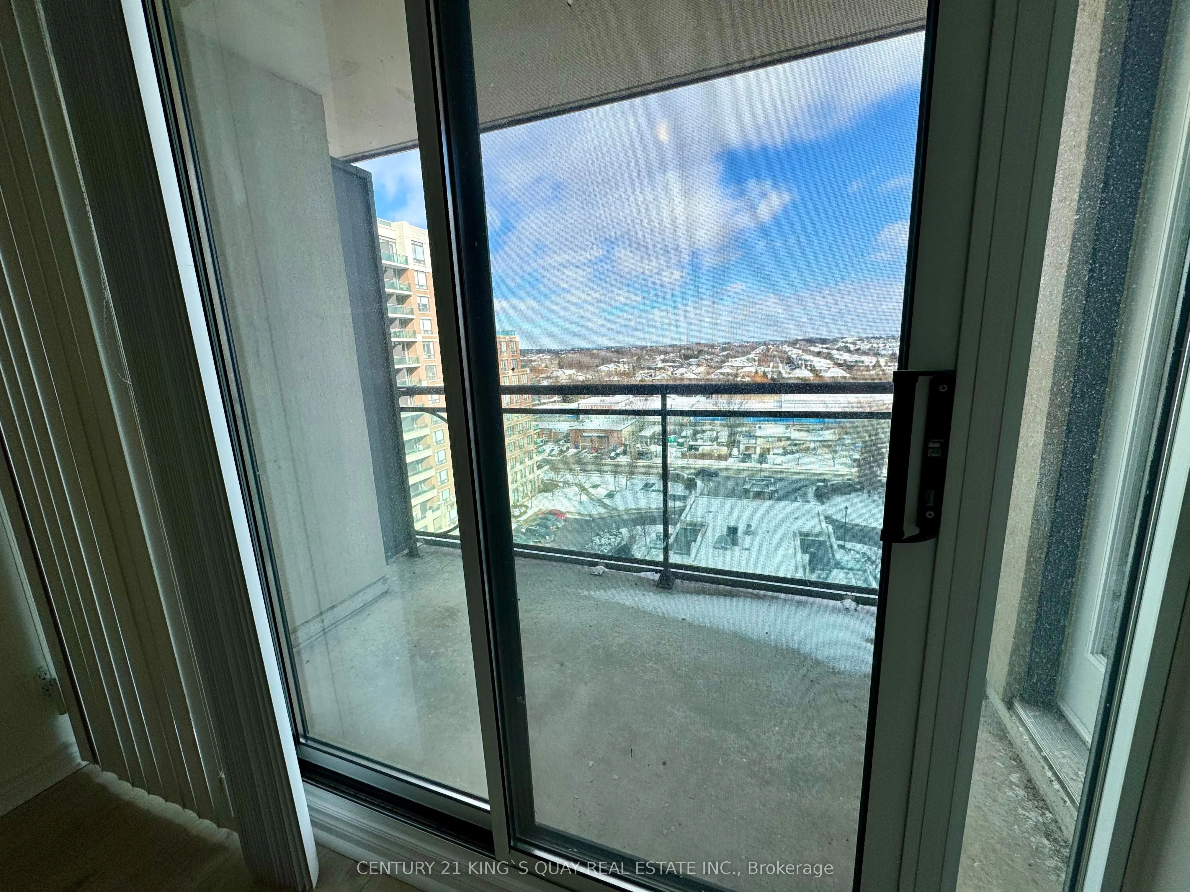 330 Red Maple Road, #1008