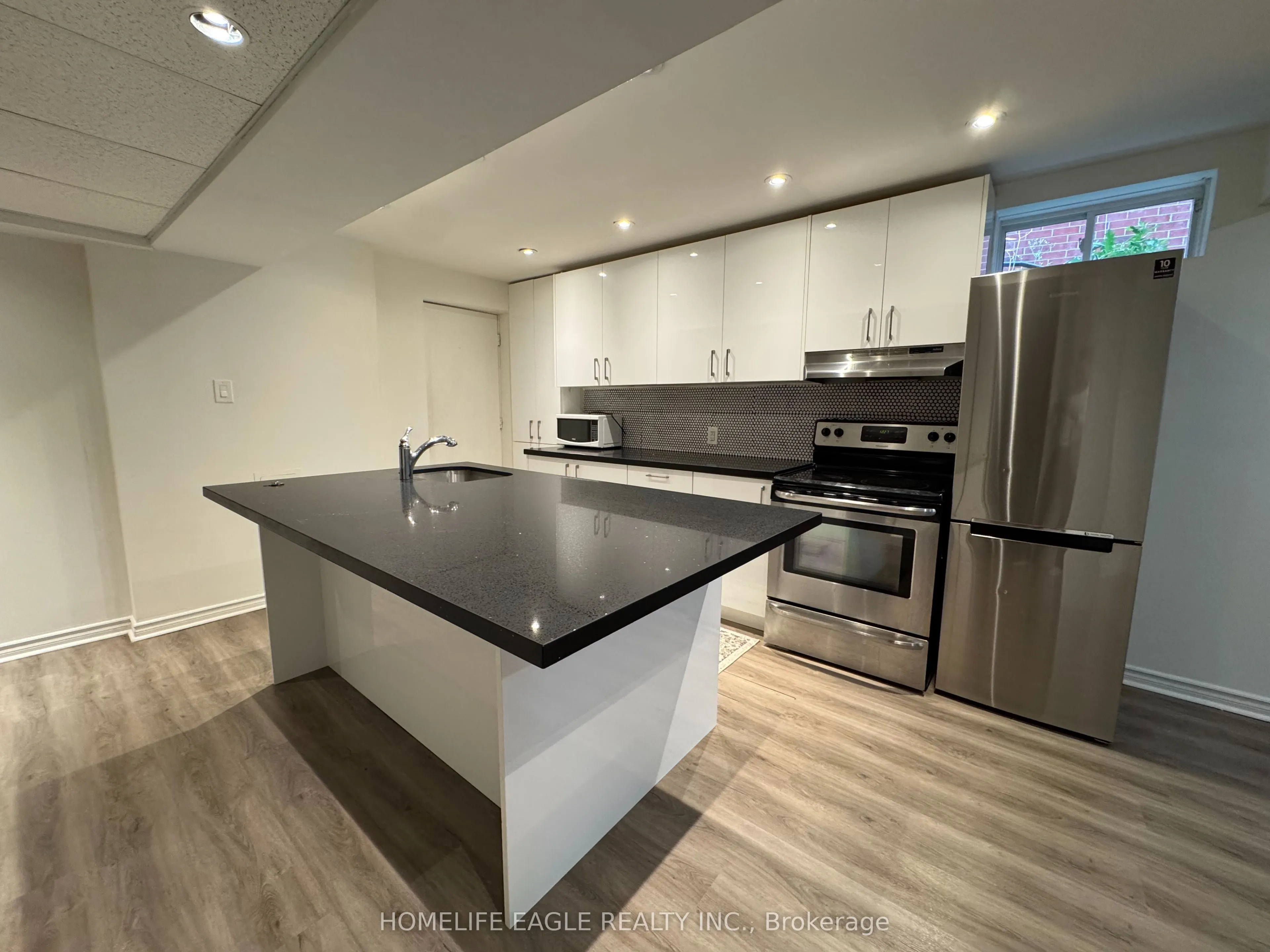 121 Primeau Drive