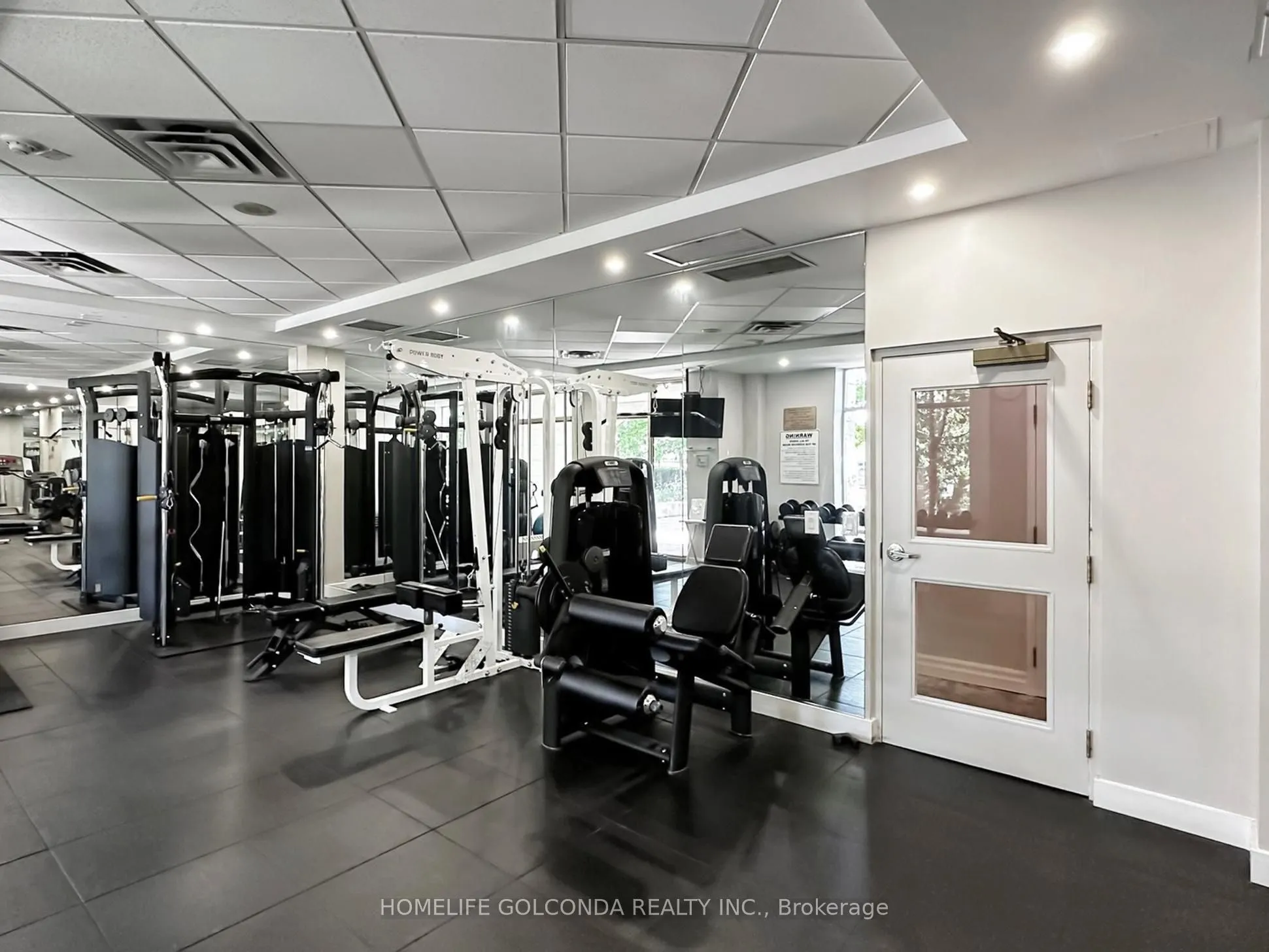 130 pond Drive, #102