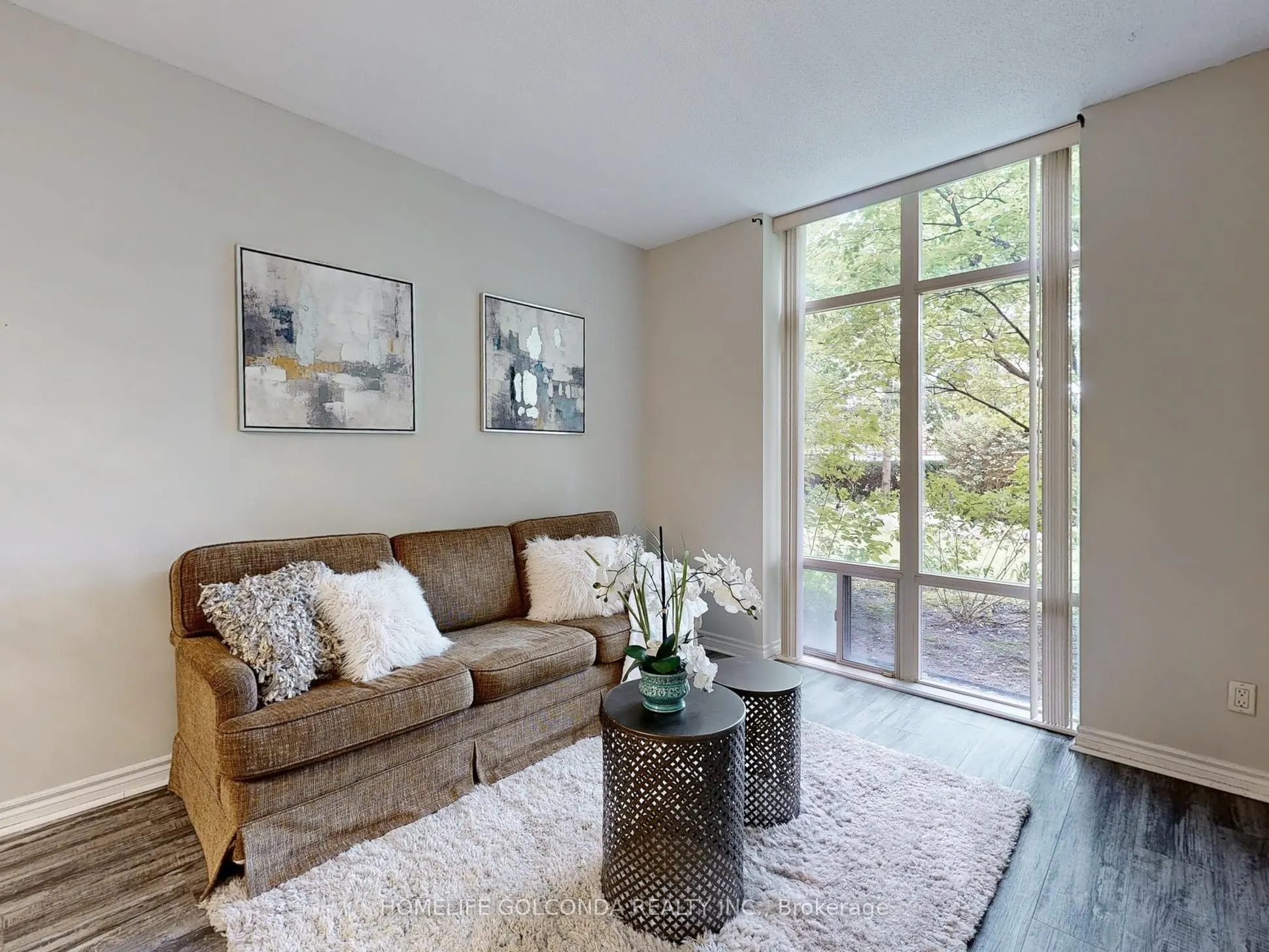 130 pond Drive, #102