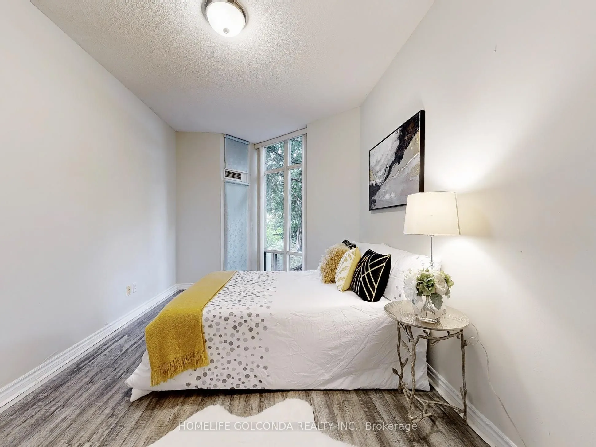 130 pond Drive, #102