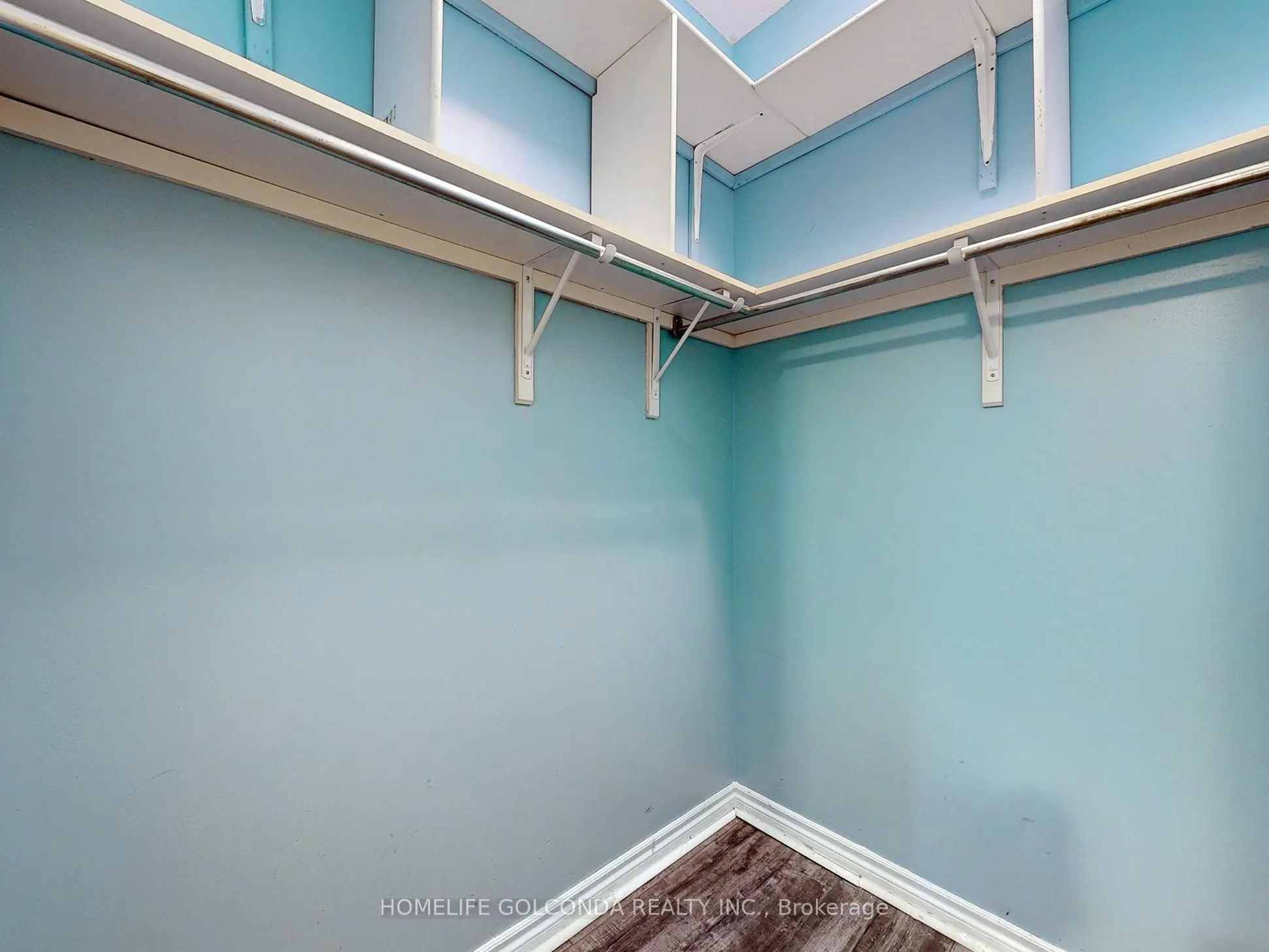 130 pond Drive, #102