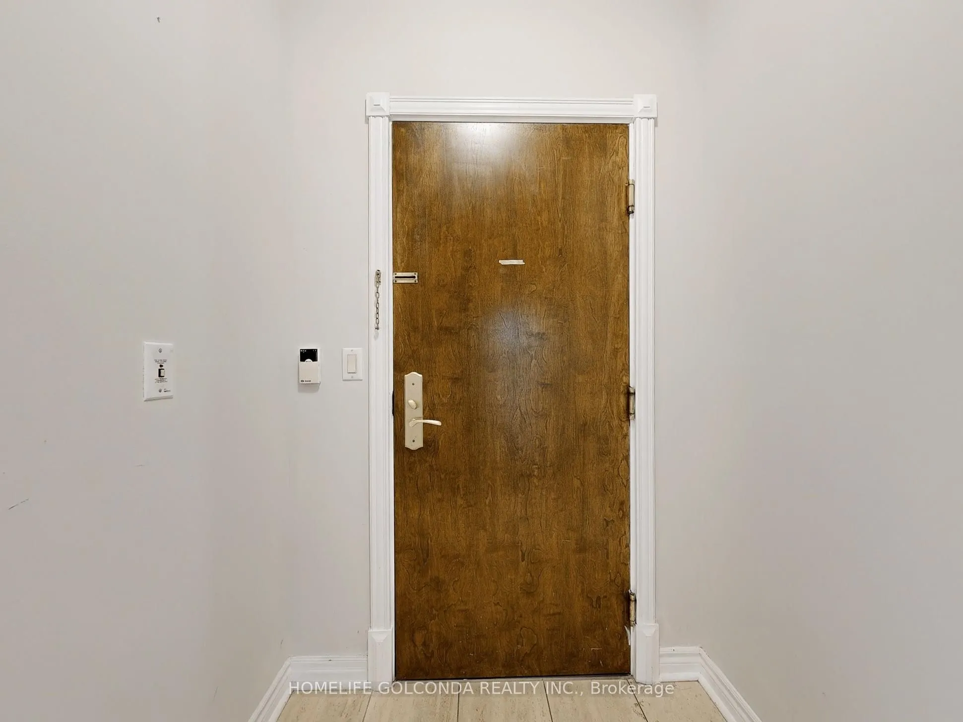 130 pond Drive, #102