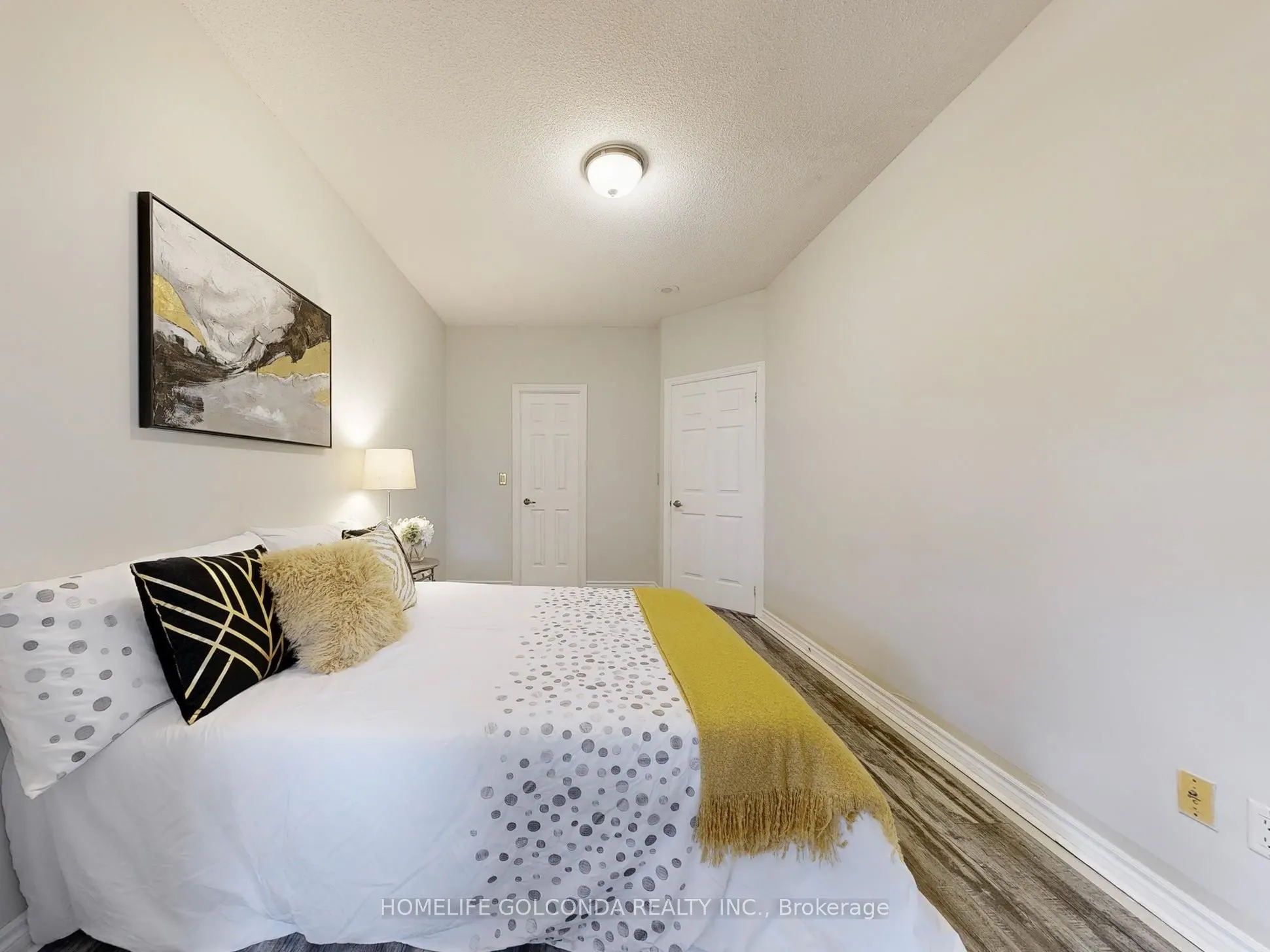 130 pond Drive, #102