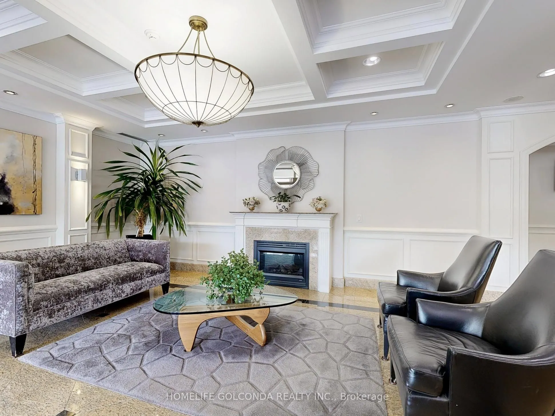 130 pond Drive, #102