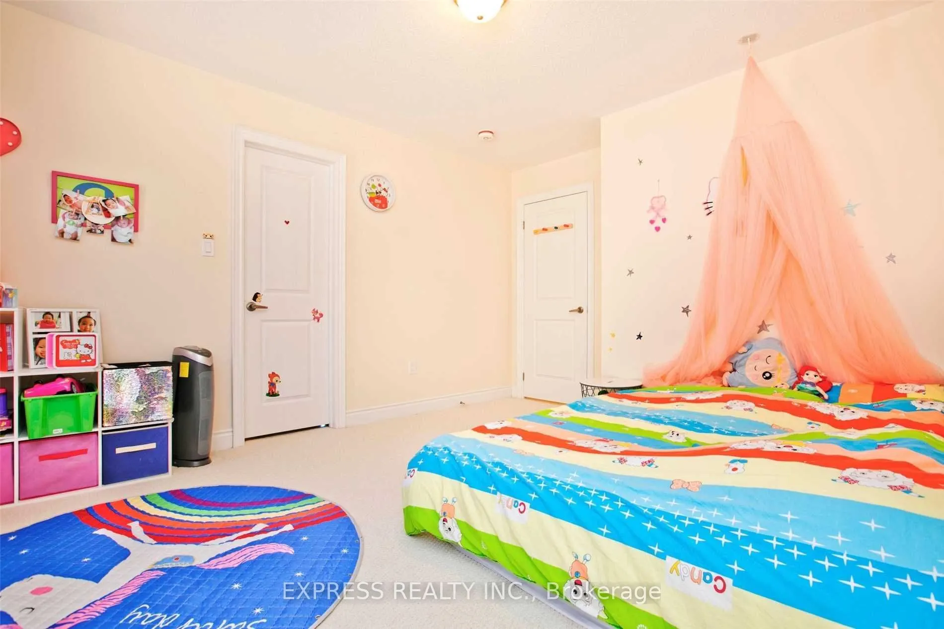 37 Blazing Star Street