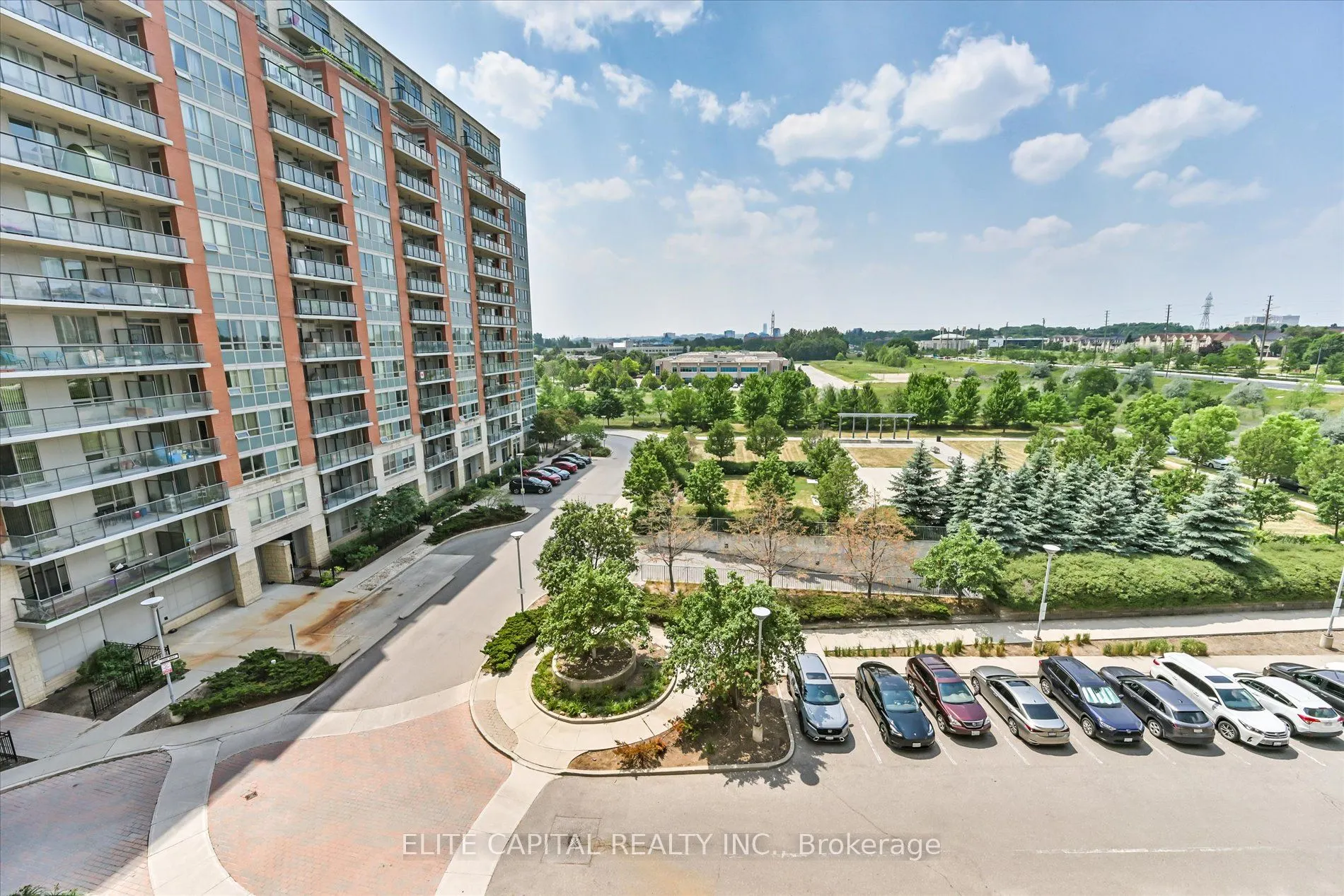 60 South Town Centre Boulevard, #725