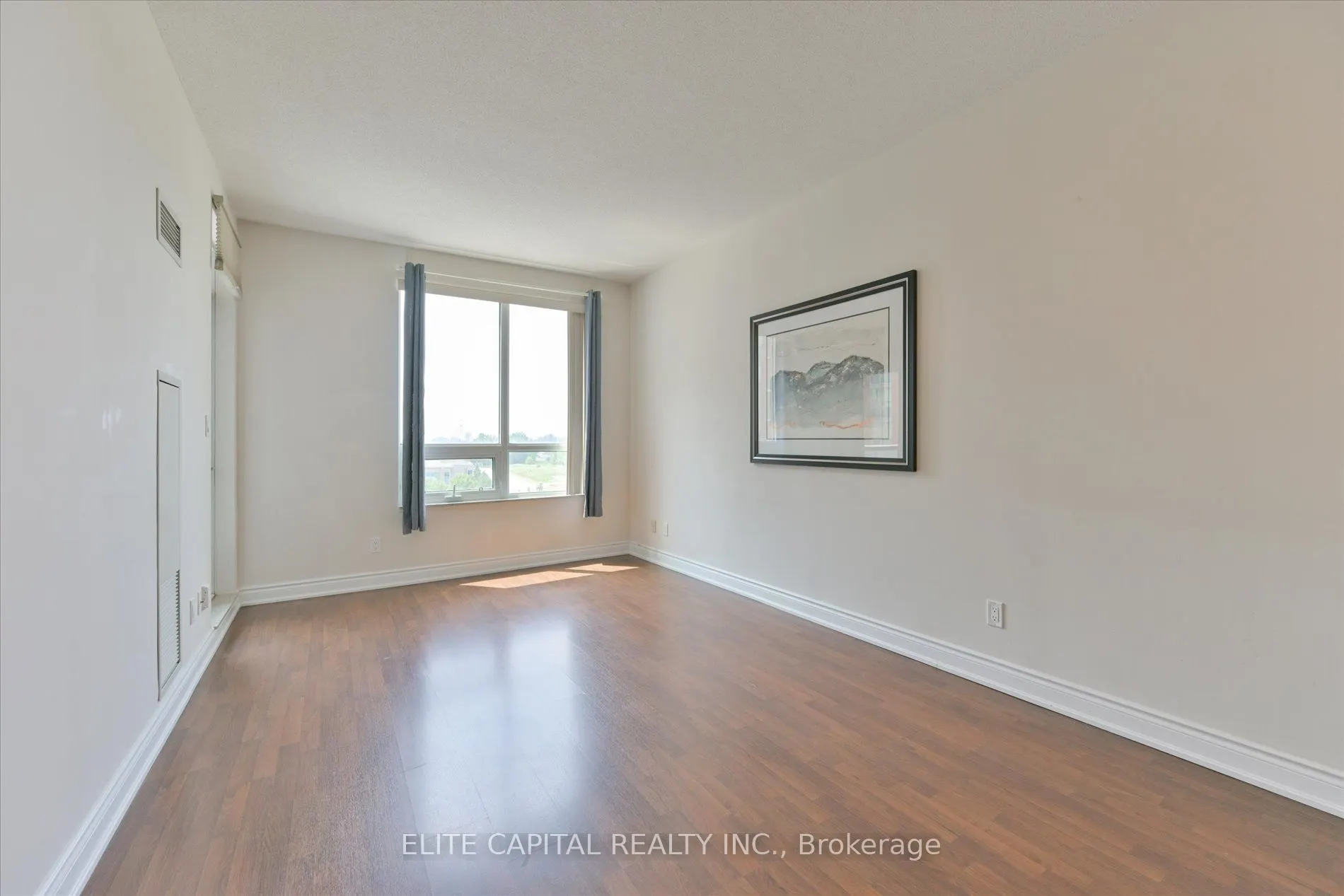 60 South Town Centre Boulevard, #725