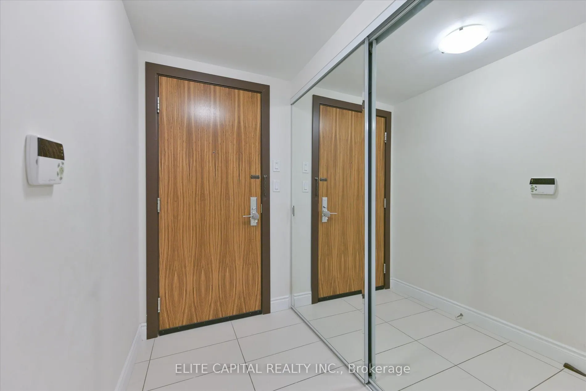 60 South Town Centre Boulevard, #725