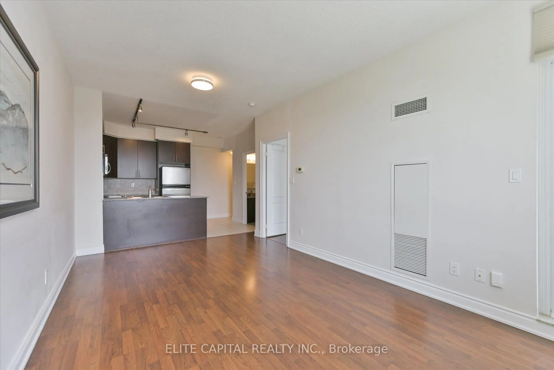 60 South Town Centre Boulevard, #725