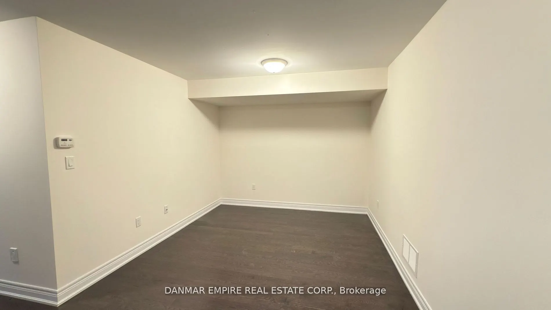 6 Hiawatha Court