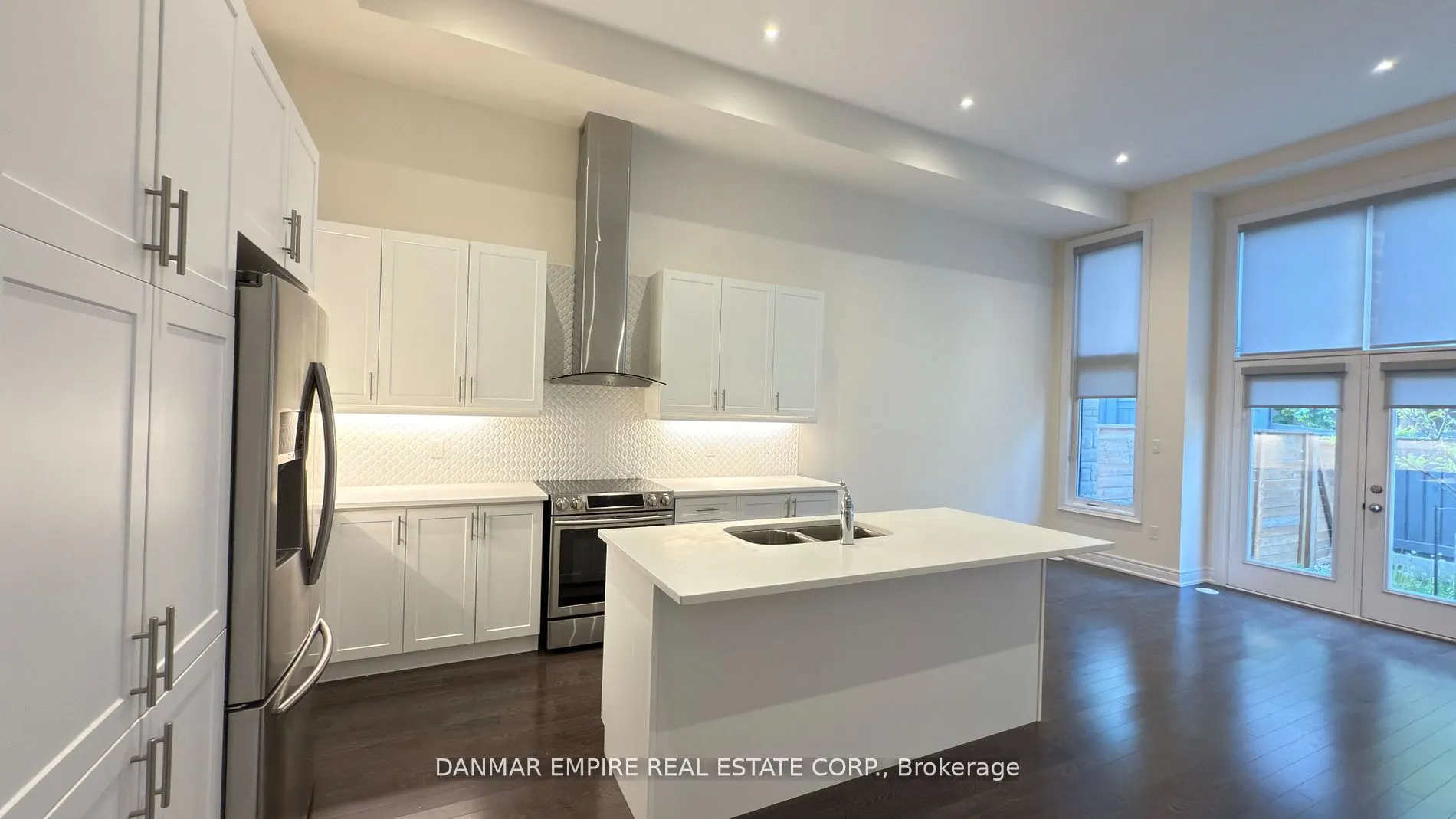 6 Hiawatha Court