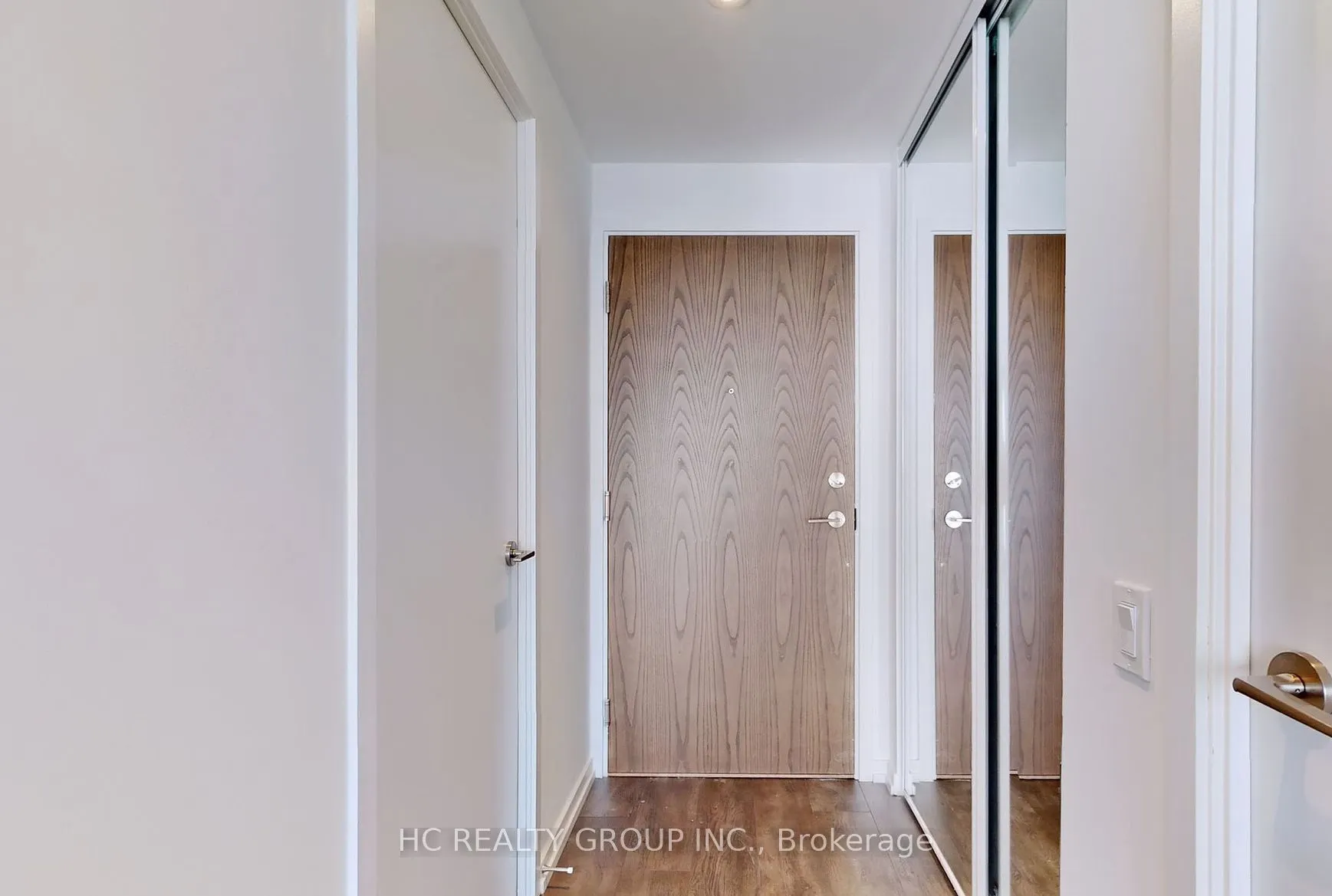 1000 Portage Parkway, #3209
