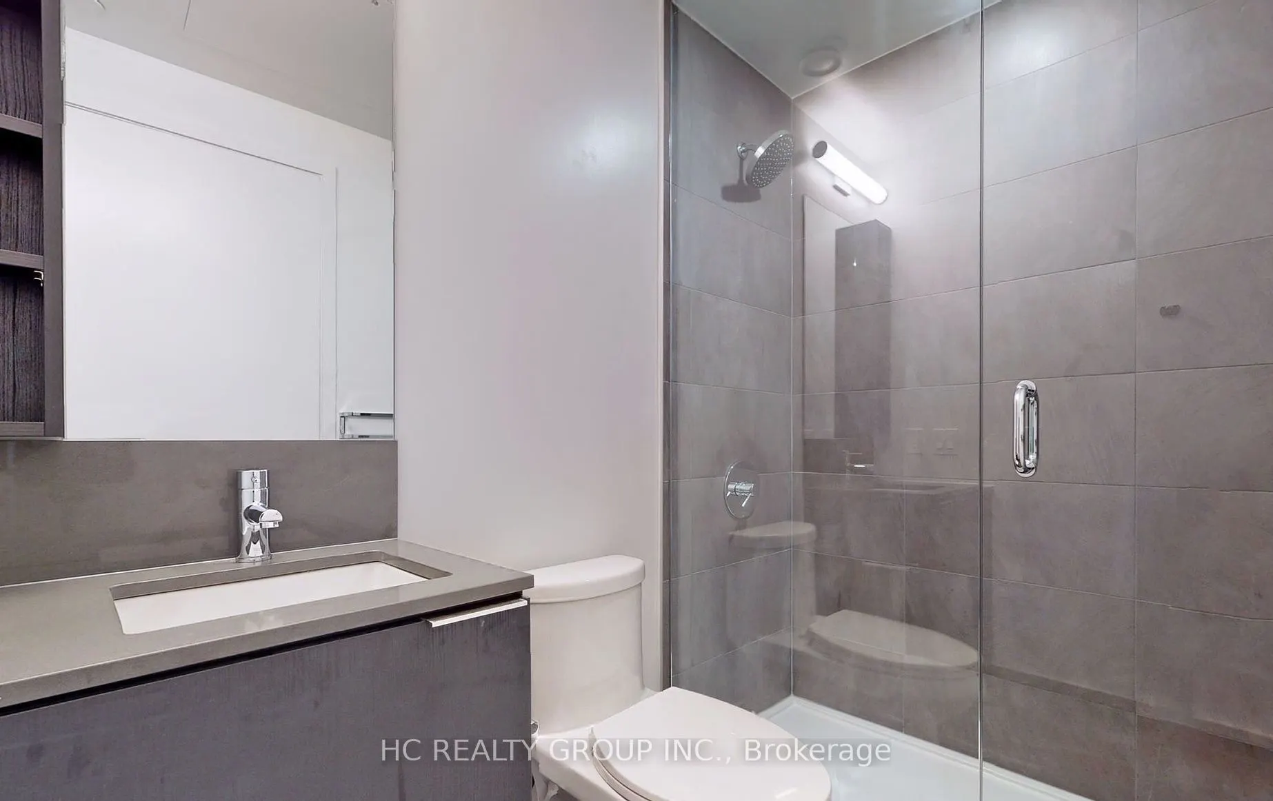 1000 Portage Parkway, #3209
