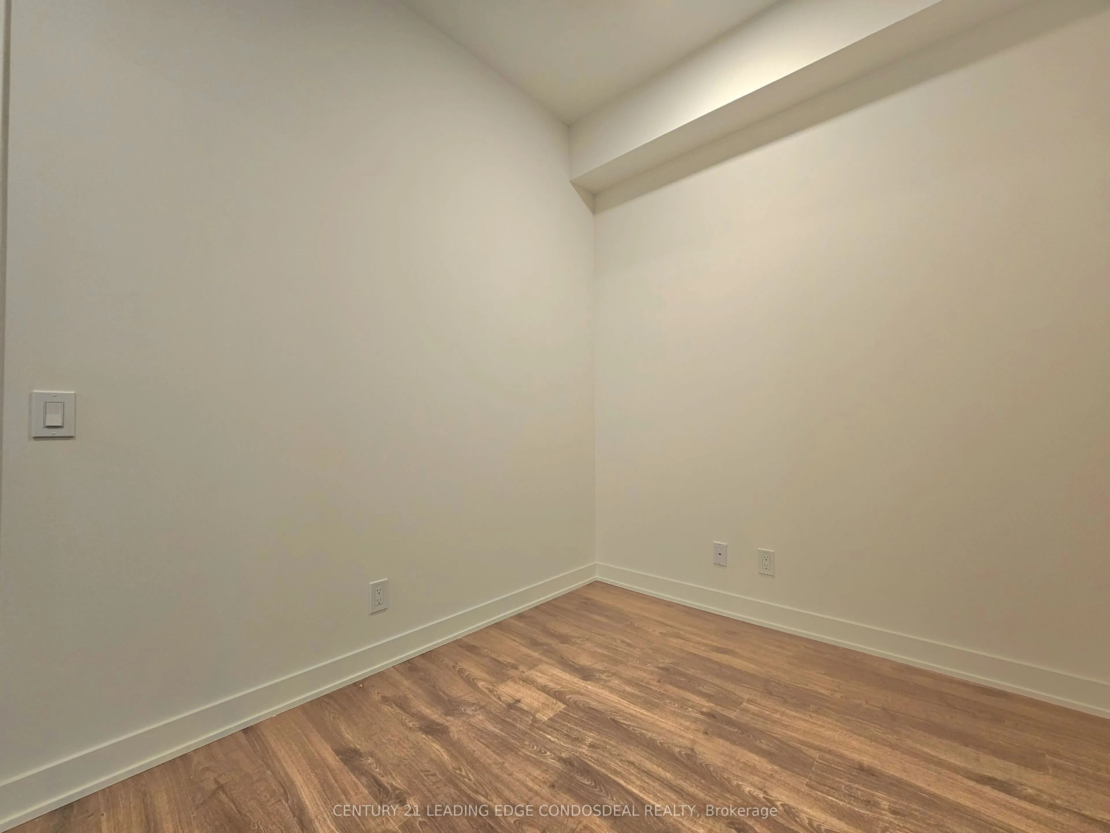 30 Upper Mall Way, #419