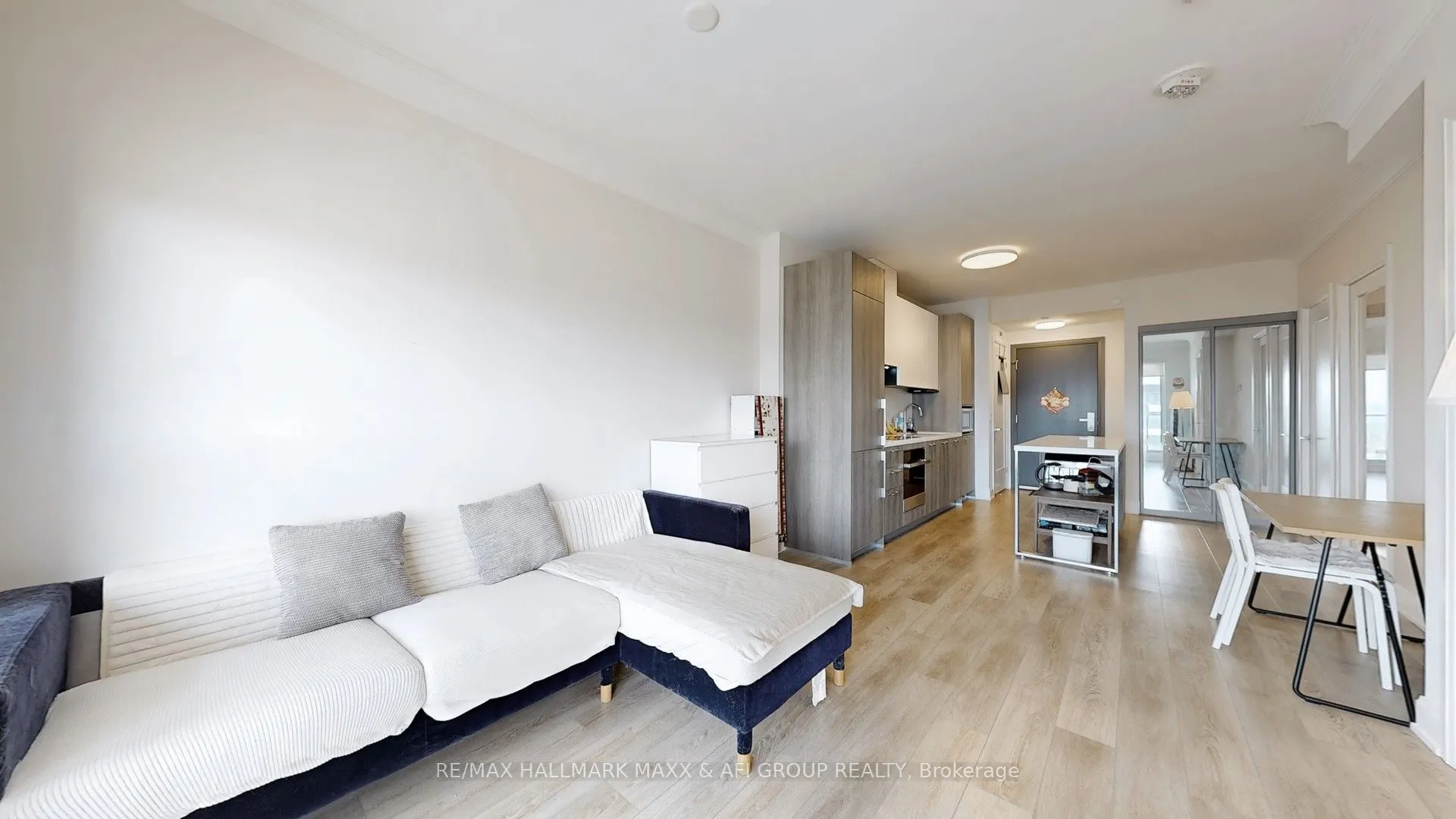 8 Water Walk Drive, #2209