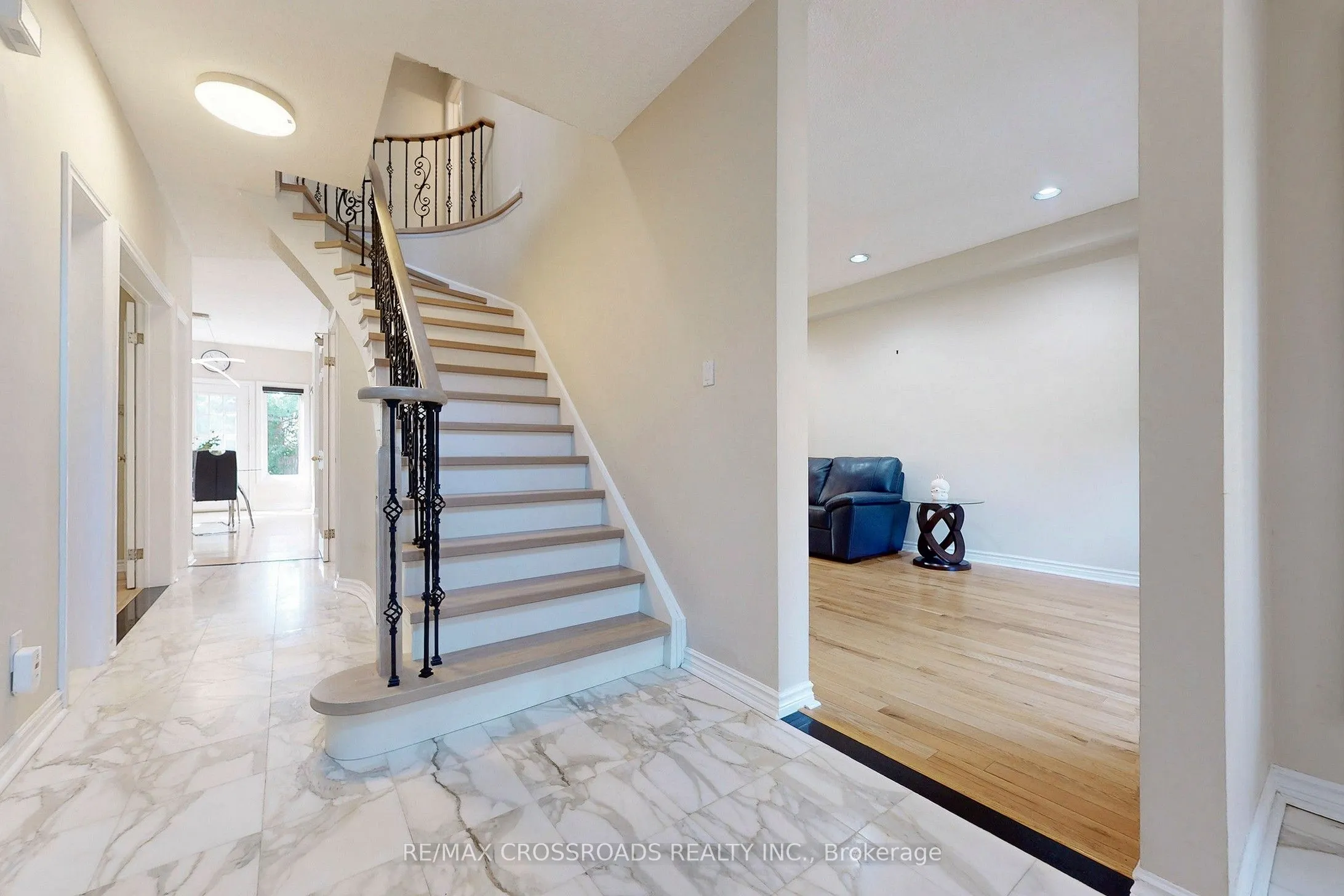63 Baynards Lane