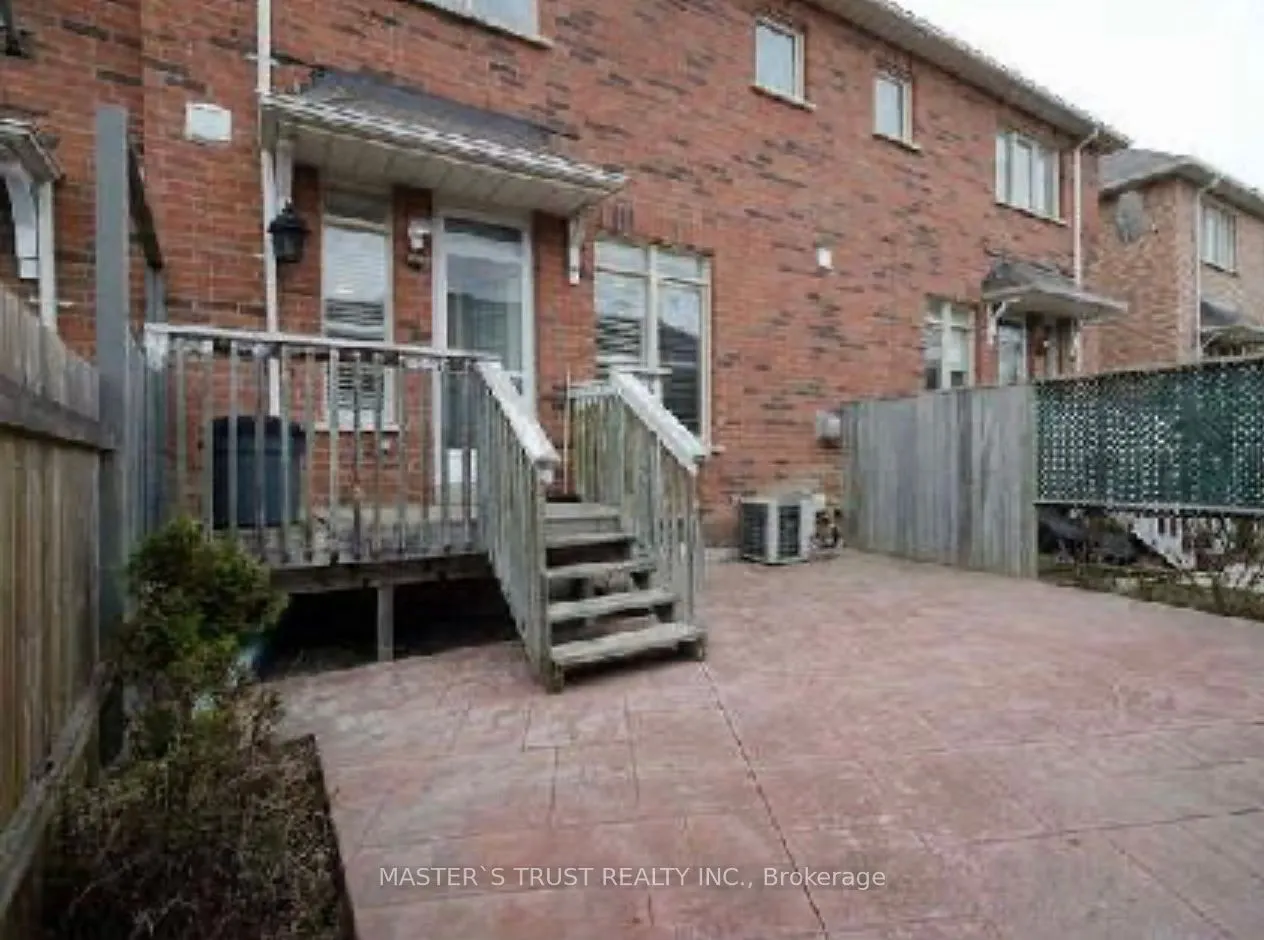 42 Catalina Crescent