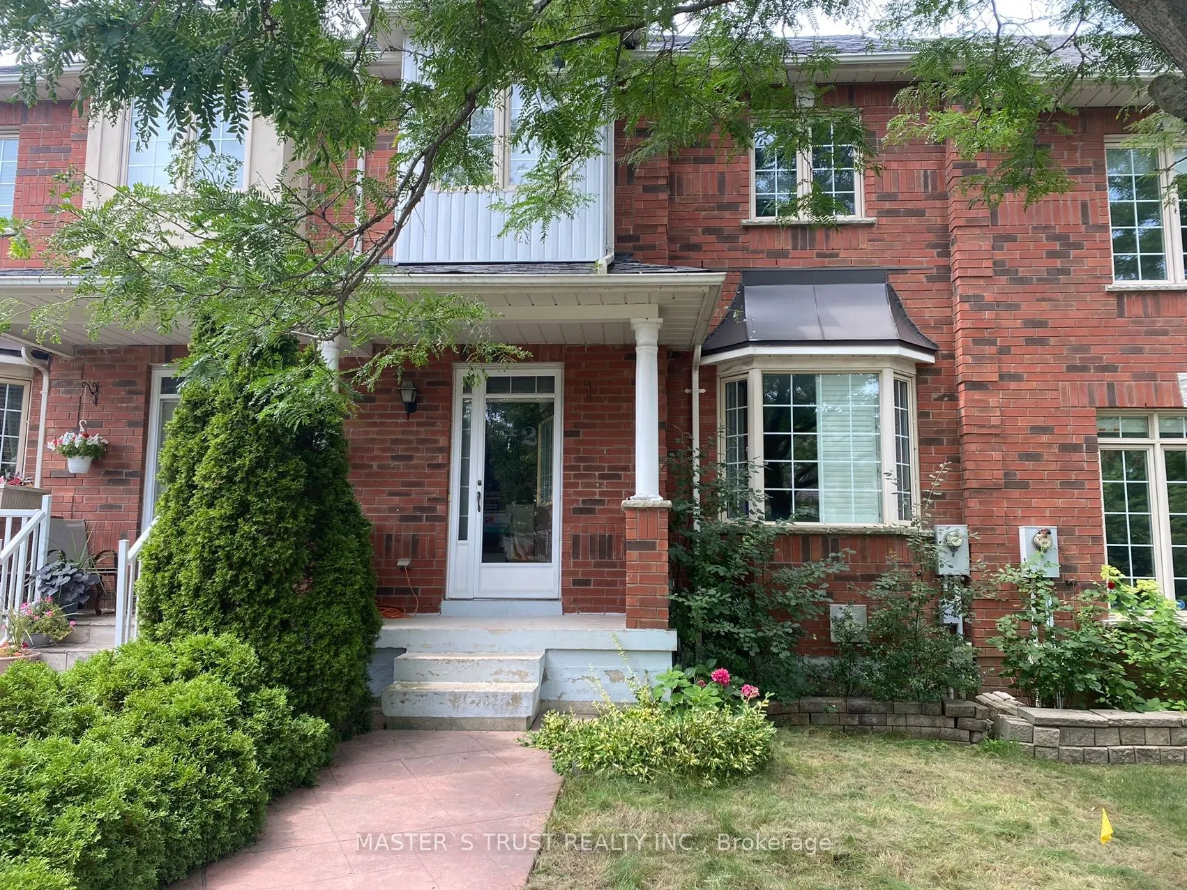 42 Catalina Crescent