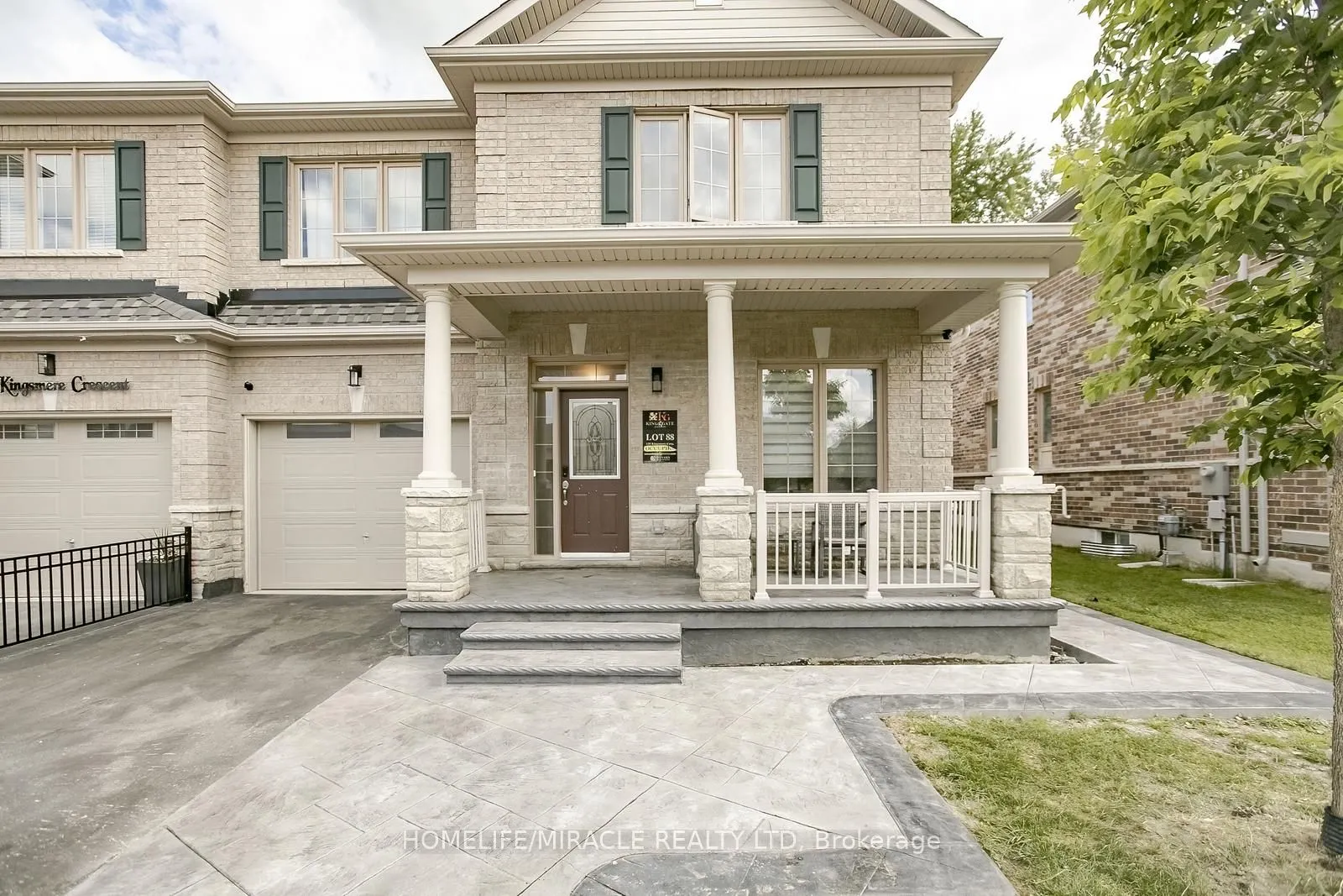 131 Kingsmere Crescent