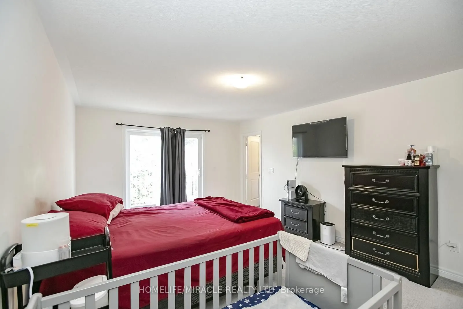 131 Kingsmere Crescent