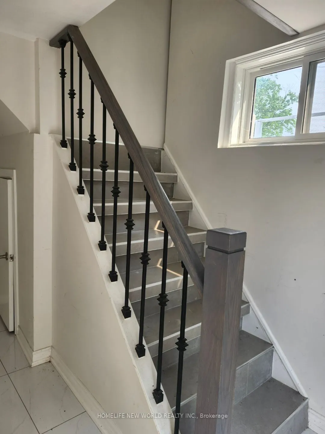 19111 Woodbine Avenue, #Basement
