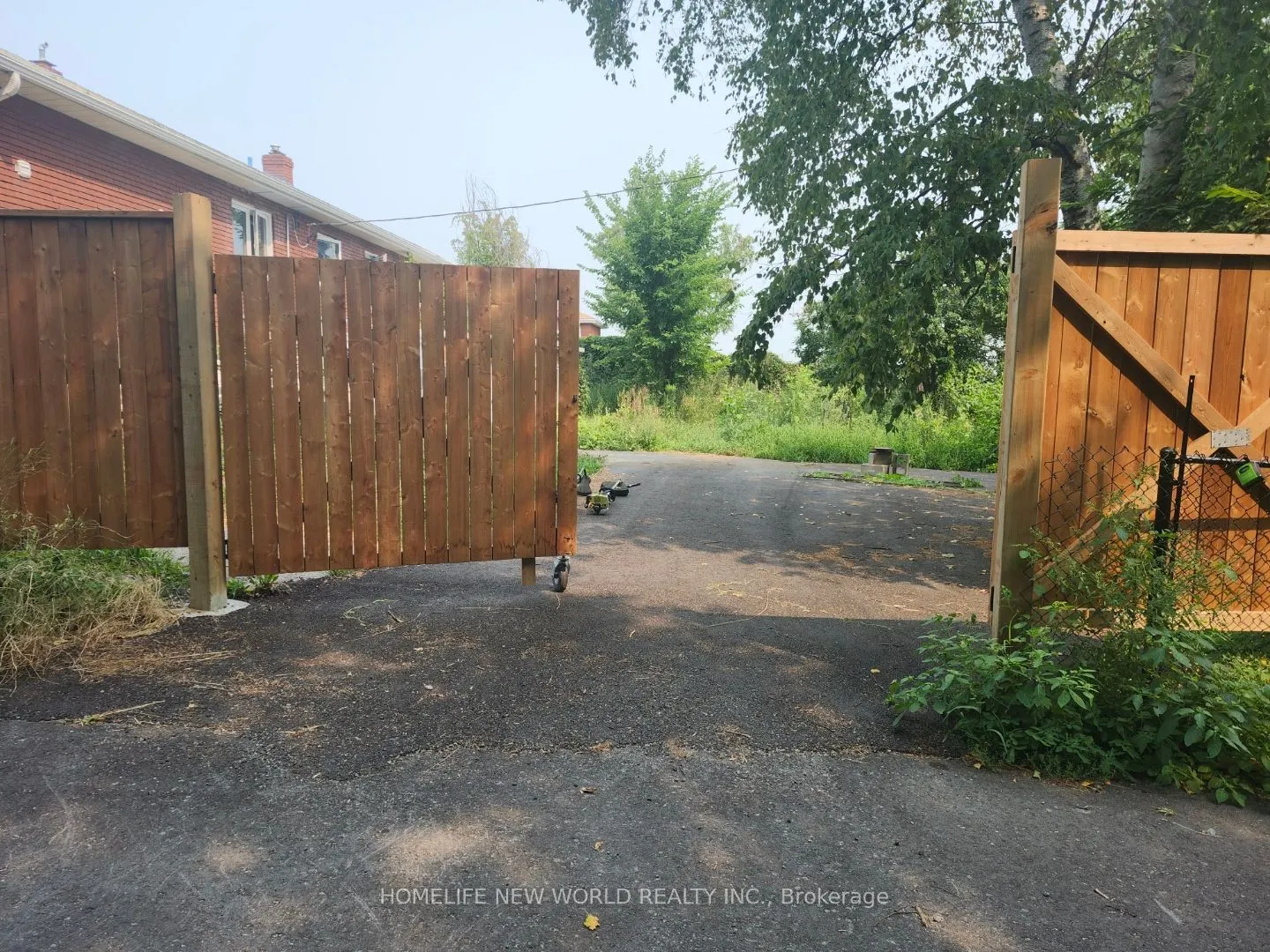 19111 Woodbine Avenue, #Basement