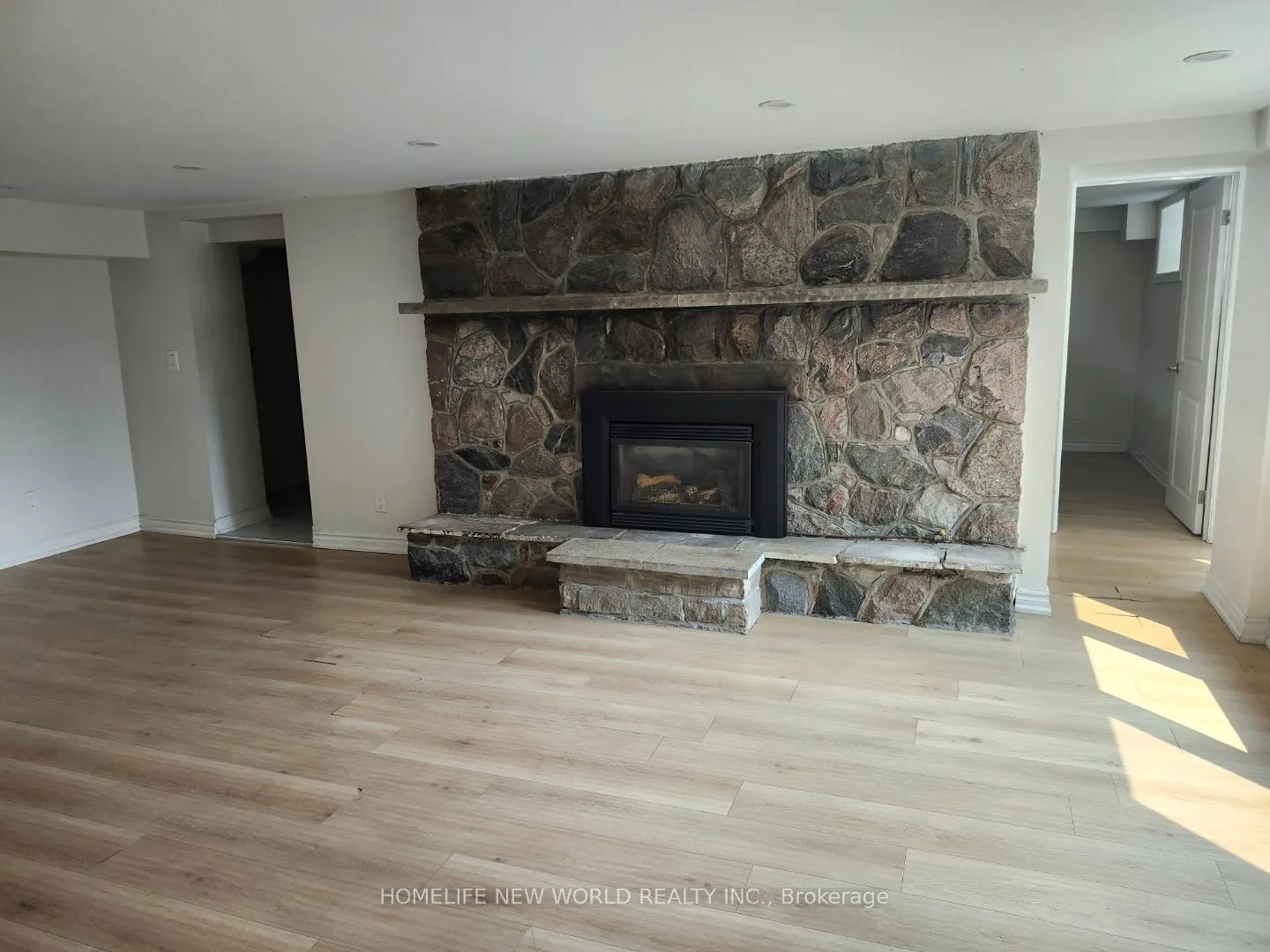 19111 Woodbine Avenue, #Basement